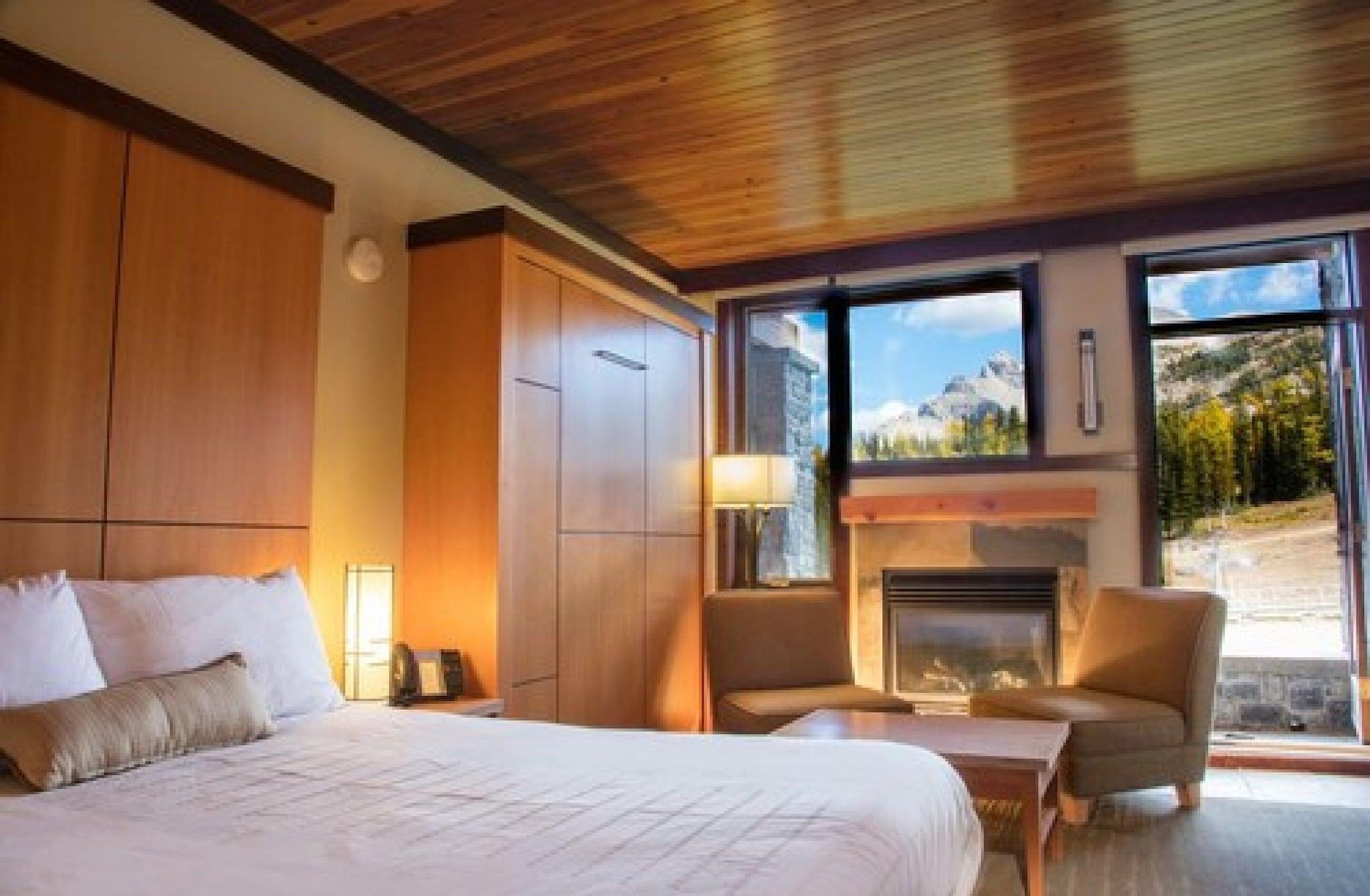 Sunshine Mountain Lodge by null