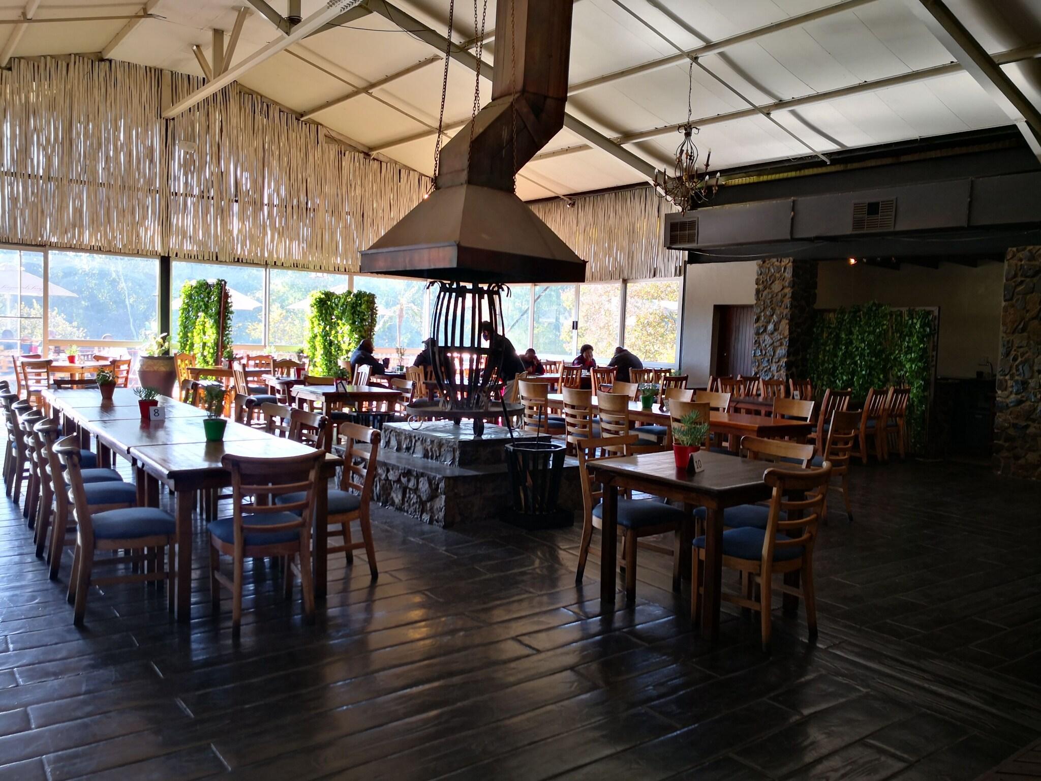 Riverstone Lodge