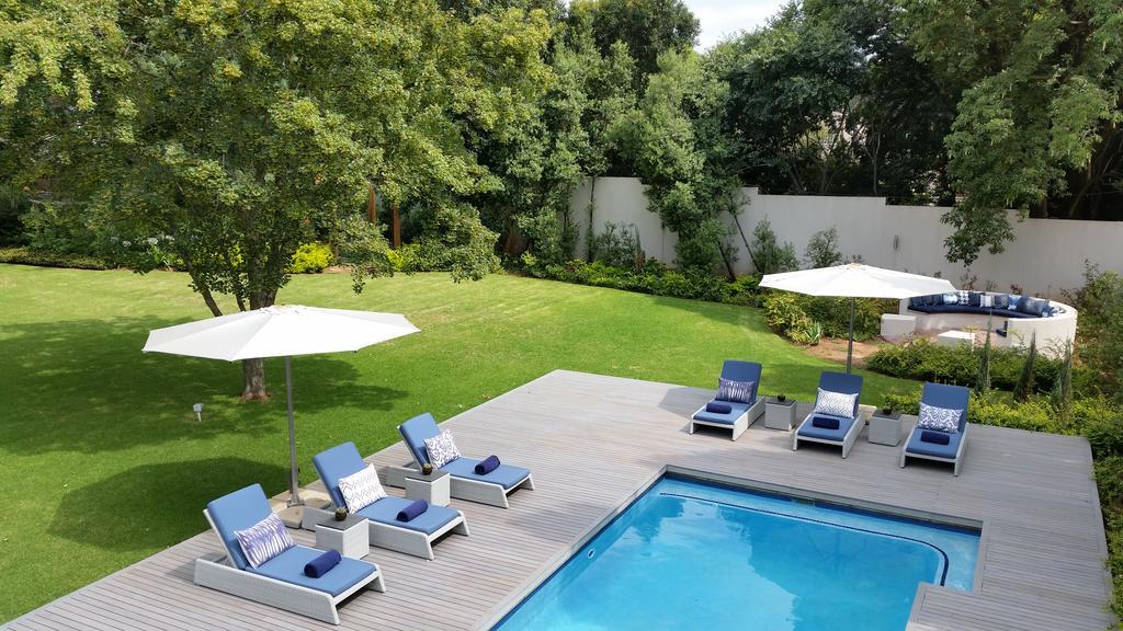 Athol Place Boutique Hotel