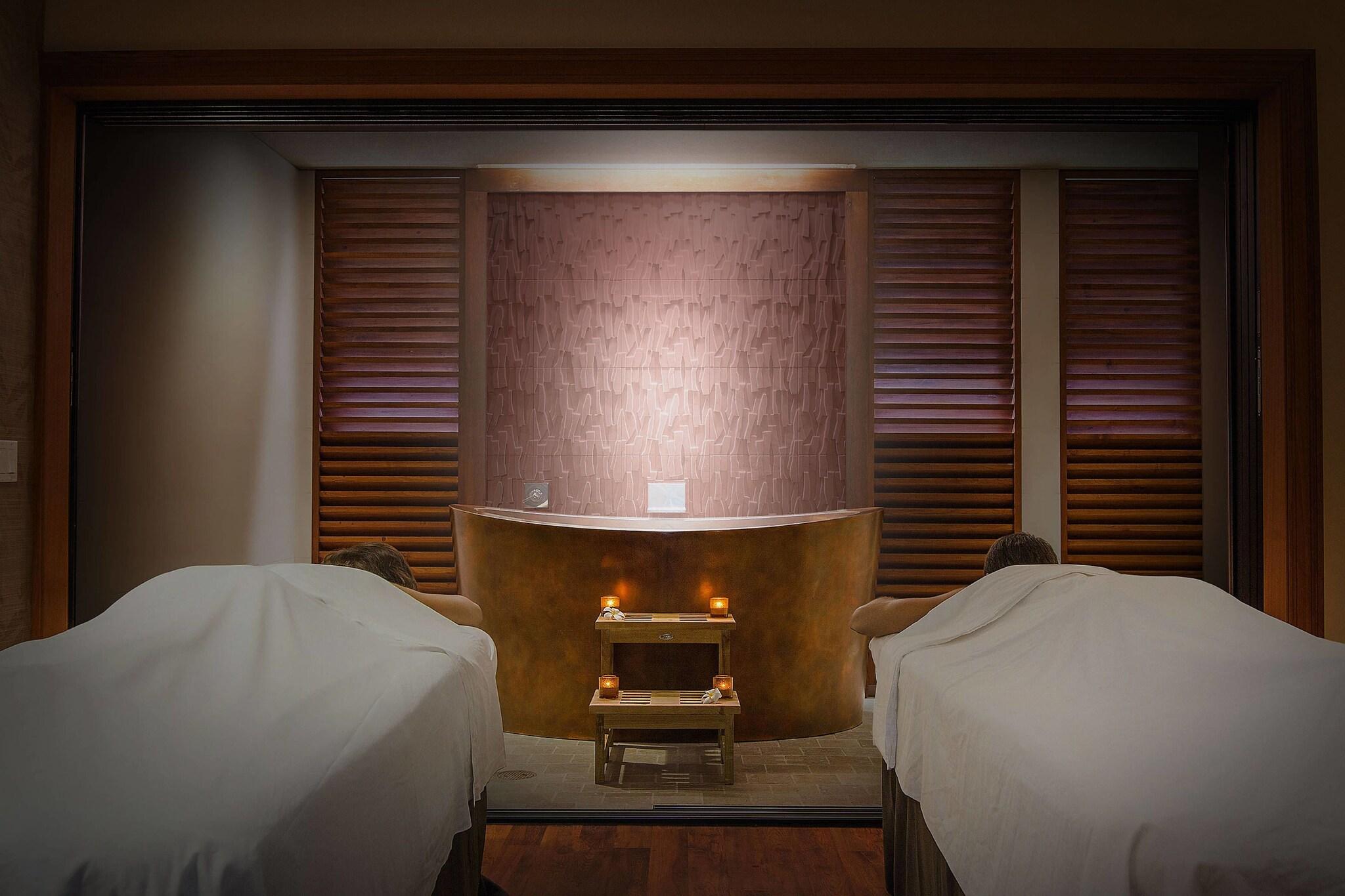Koloa Landing Resort at Poipu,Autograph Collection
