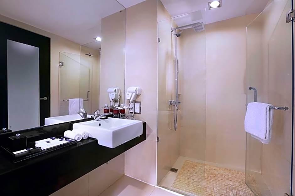 Grand City Hall Hotel Serviced Residences Medan