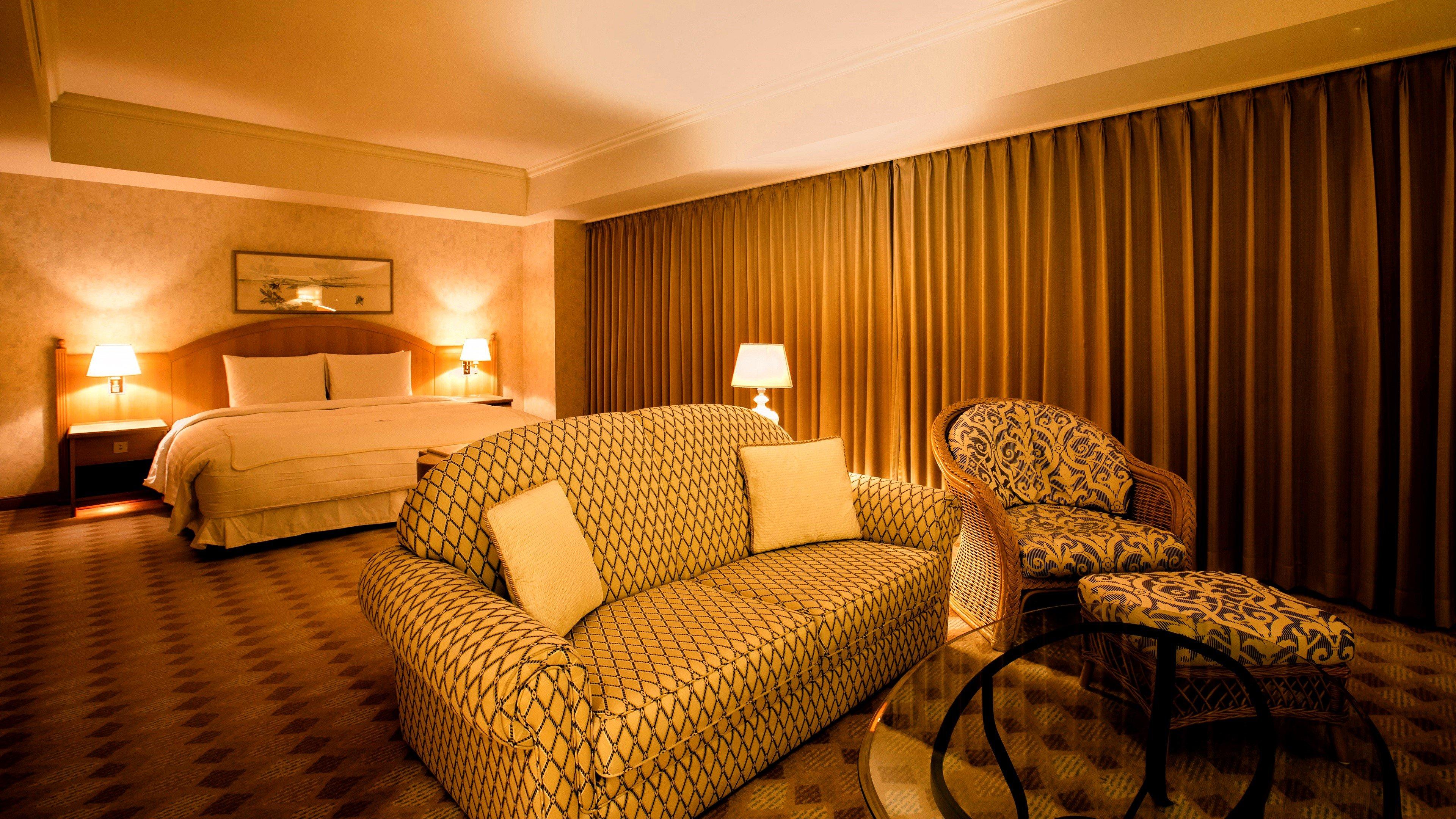 The Windsor Hotel TOYA, Vignette Collection by null