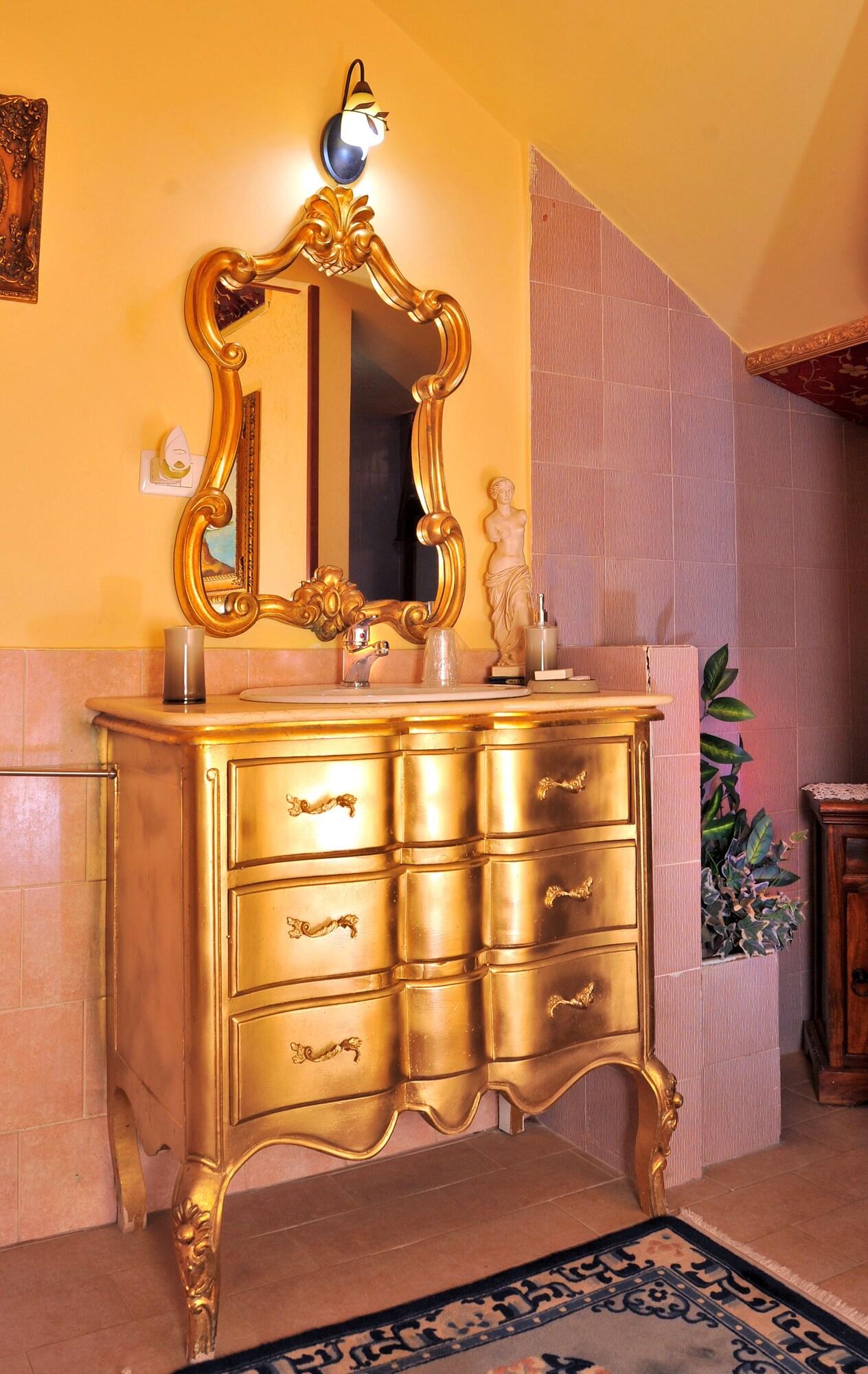 La Dolce Vita Luxury House 