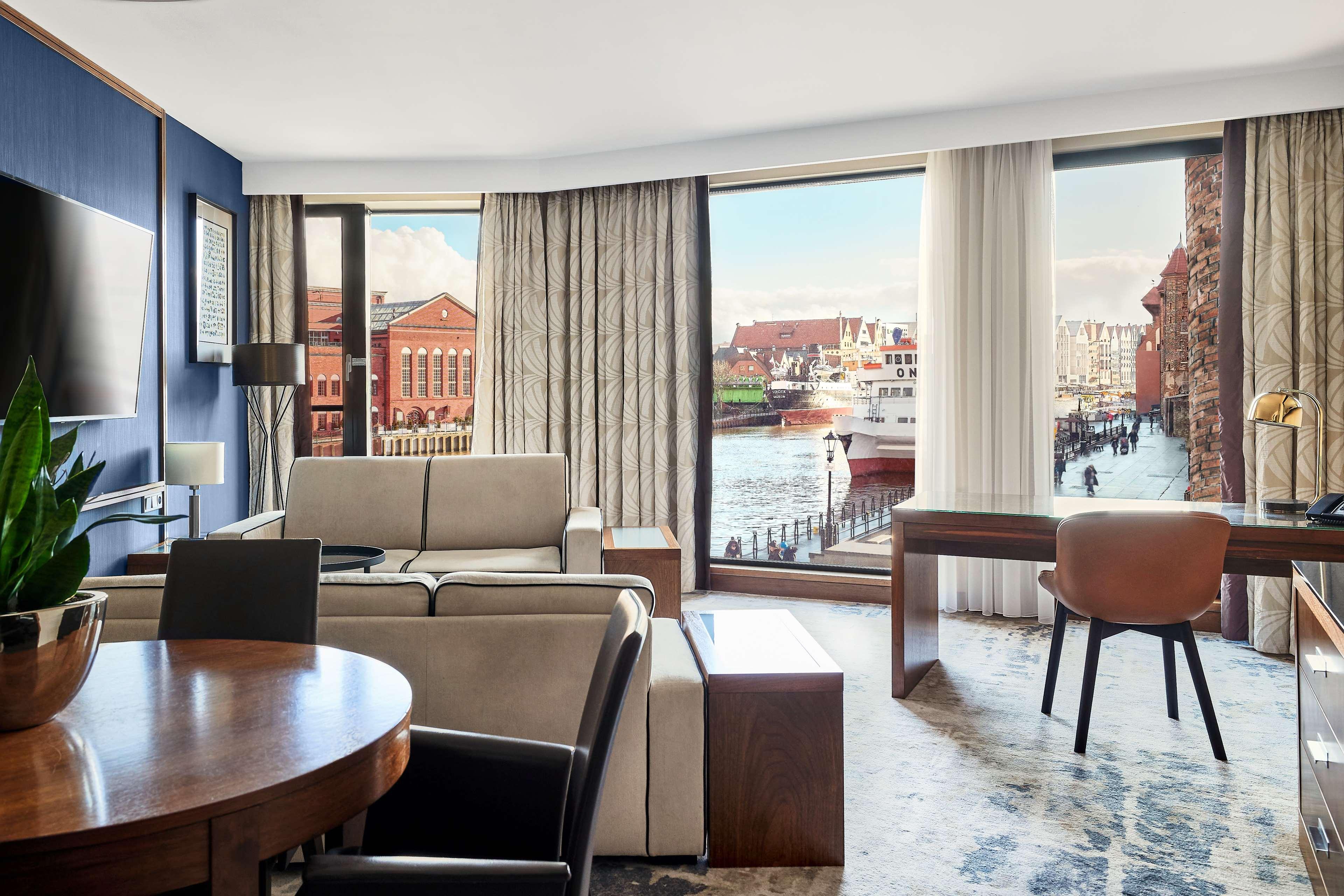 Hilton Gdansk by null