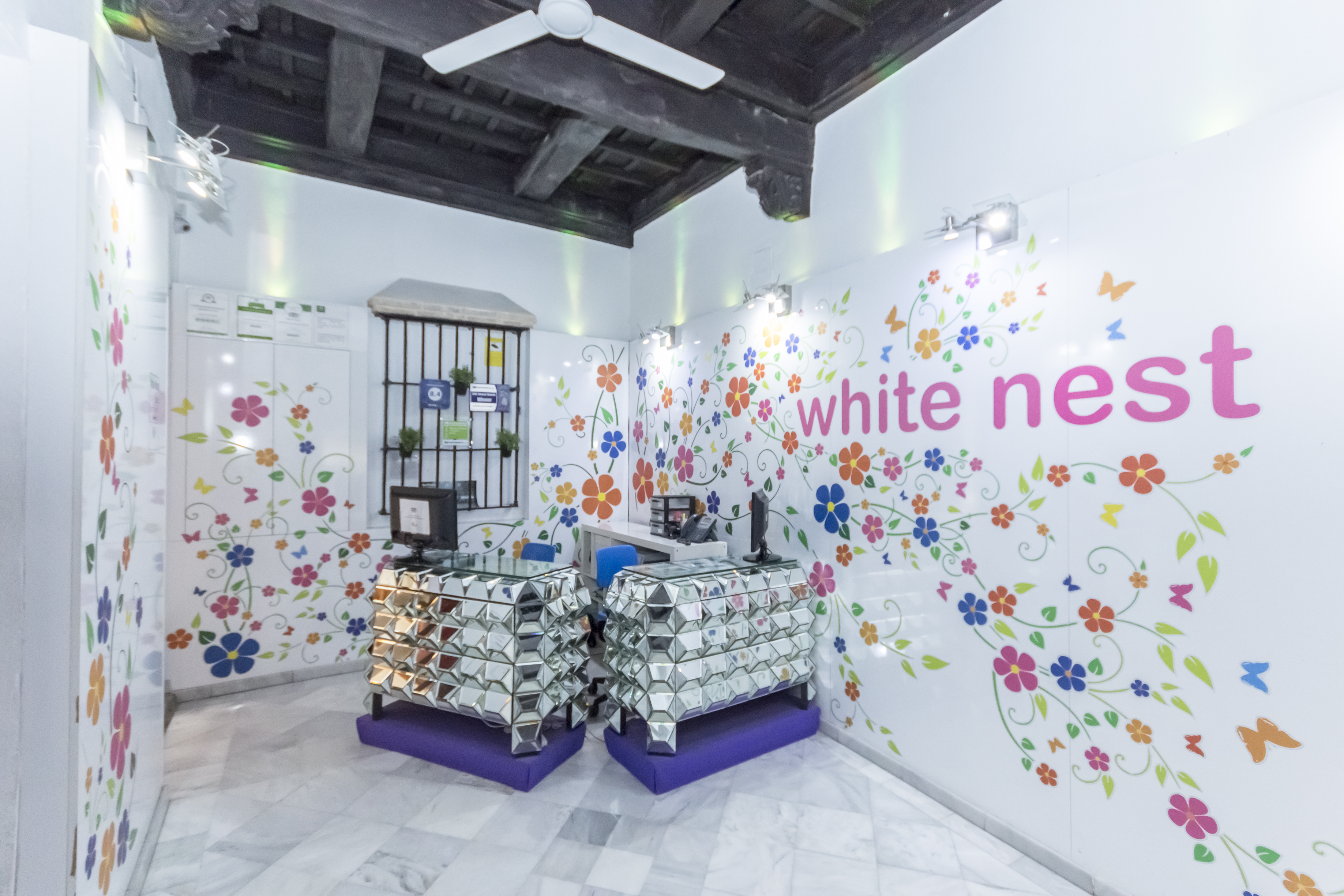 White Nest Hostel by null