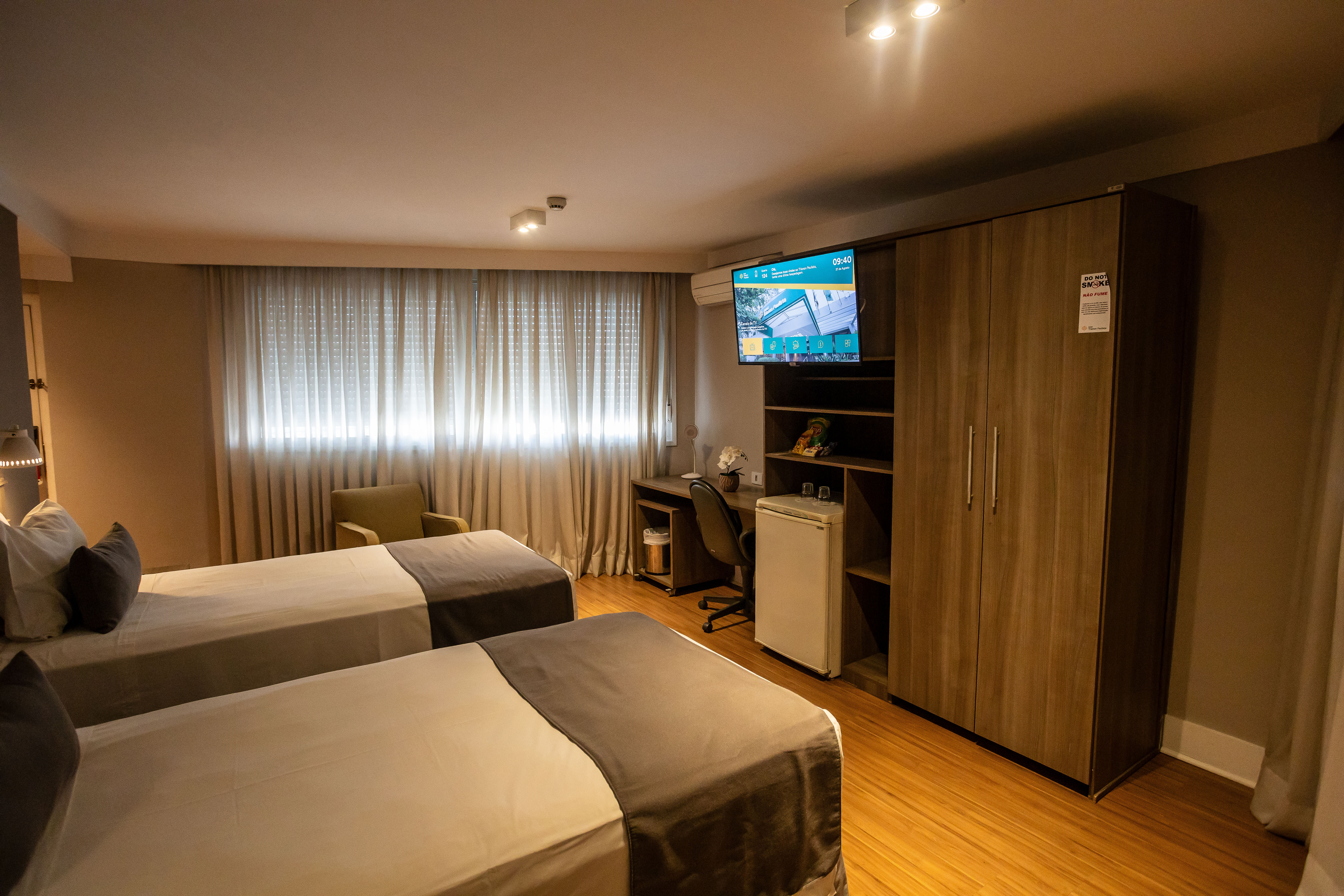 Twin room, executive