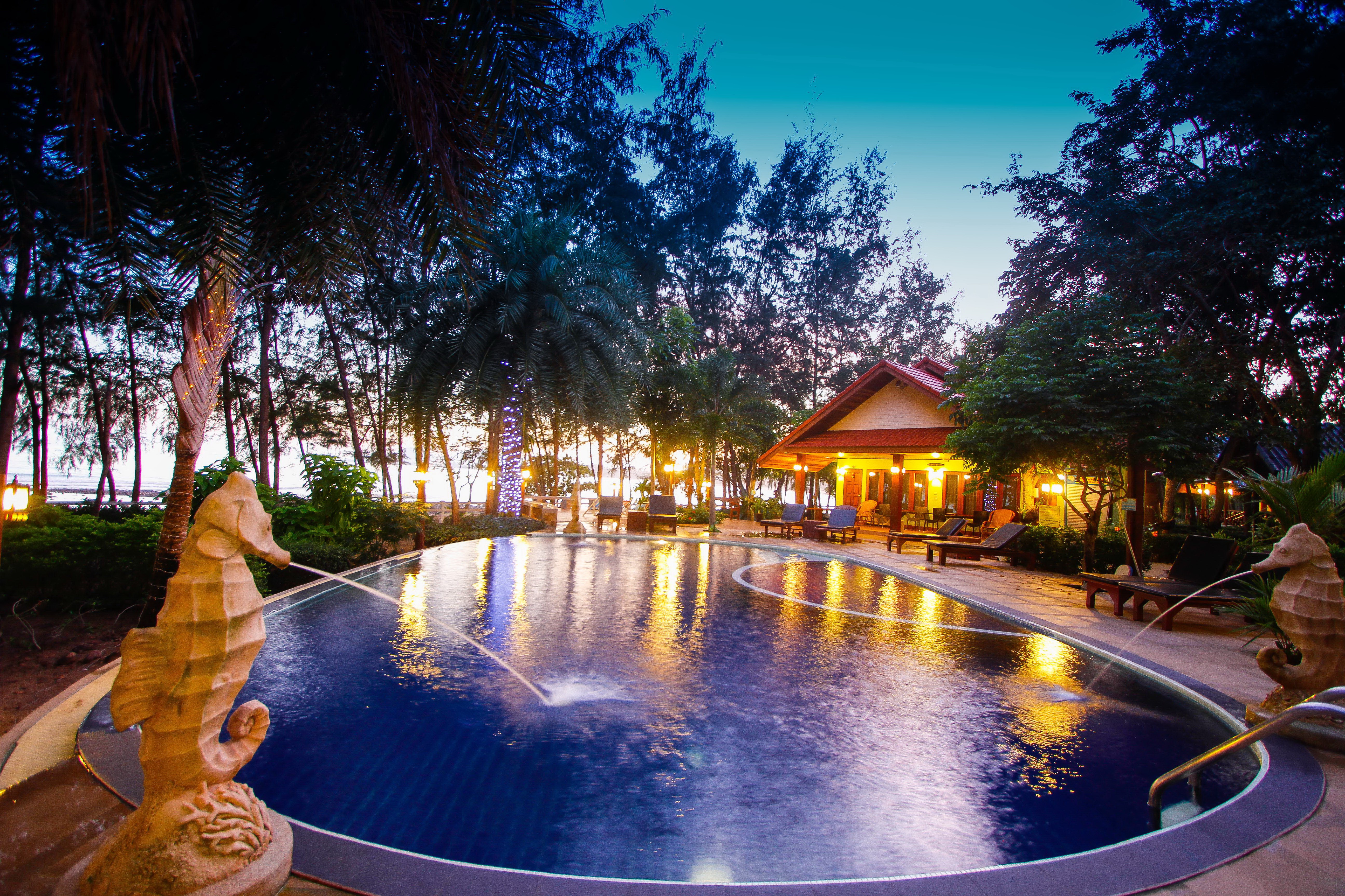 Rocky Point Resort, Thap Sakae