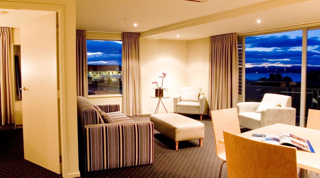 The Crown Hotel by null