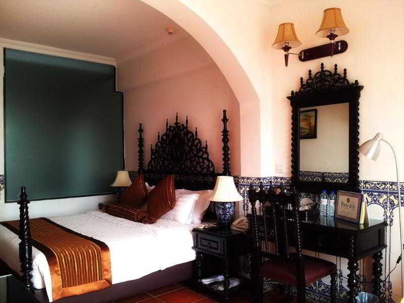 Coloane Inn by null