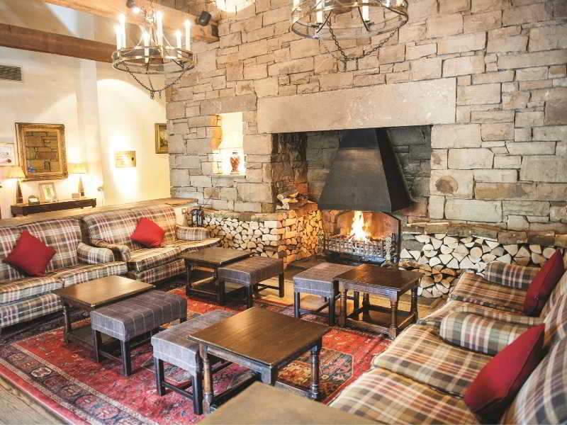 North Lakes Hotel And Spa