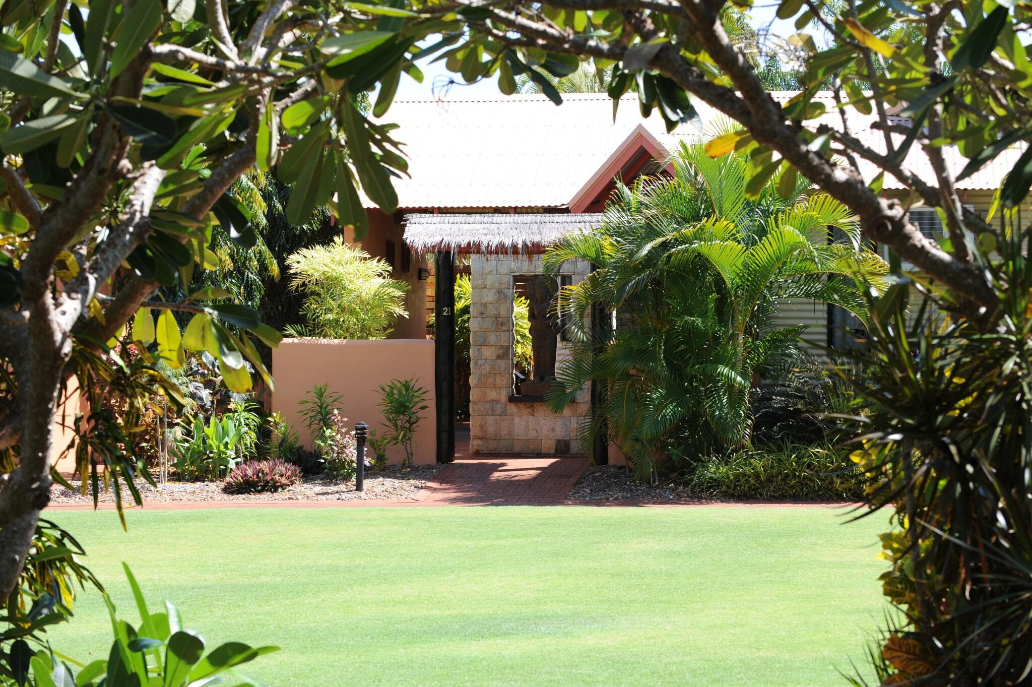 Bali Hai Resort & Spa by null