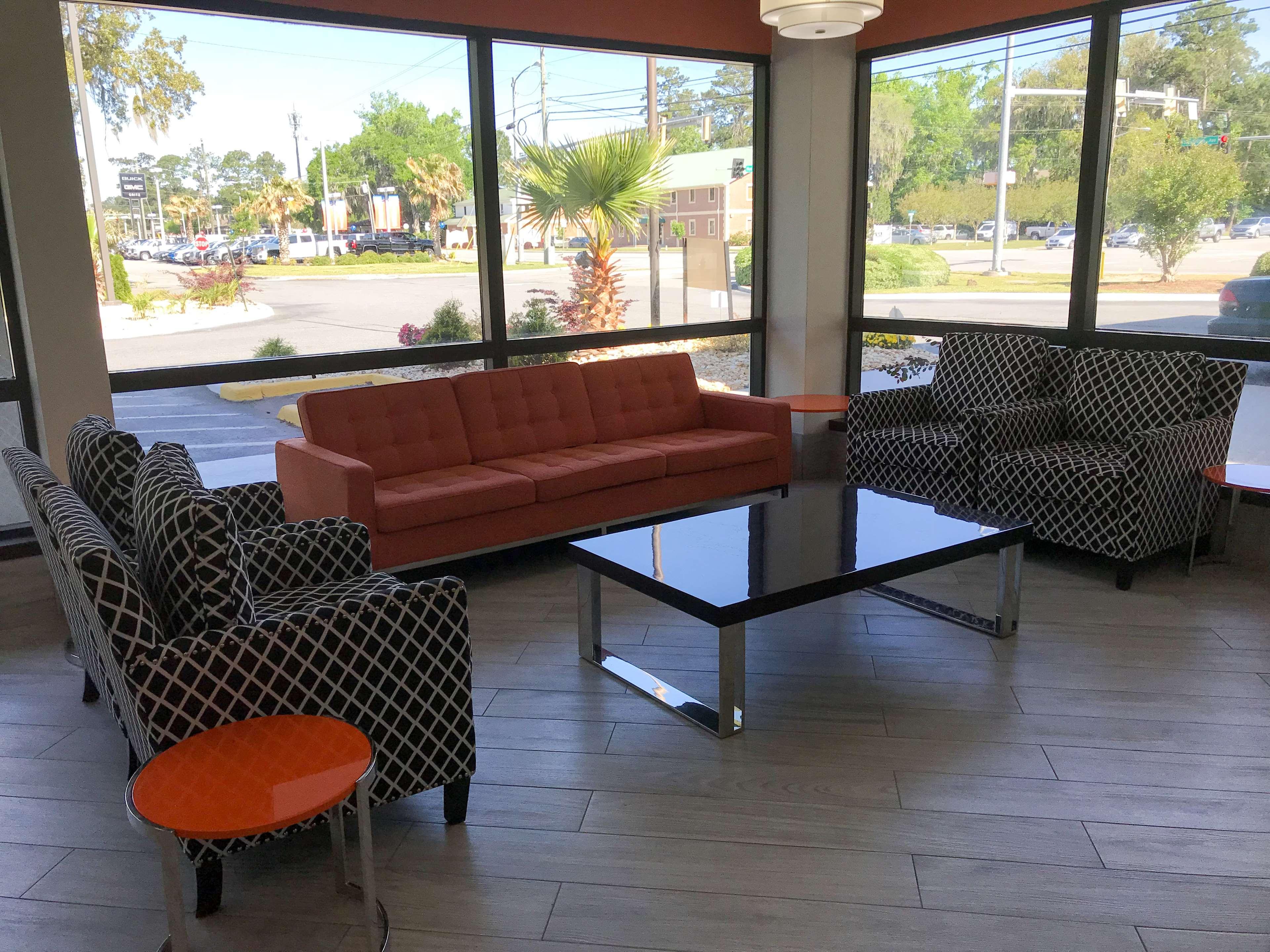 Motel 6 Savannah Midtown