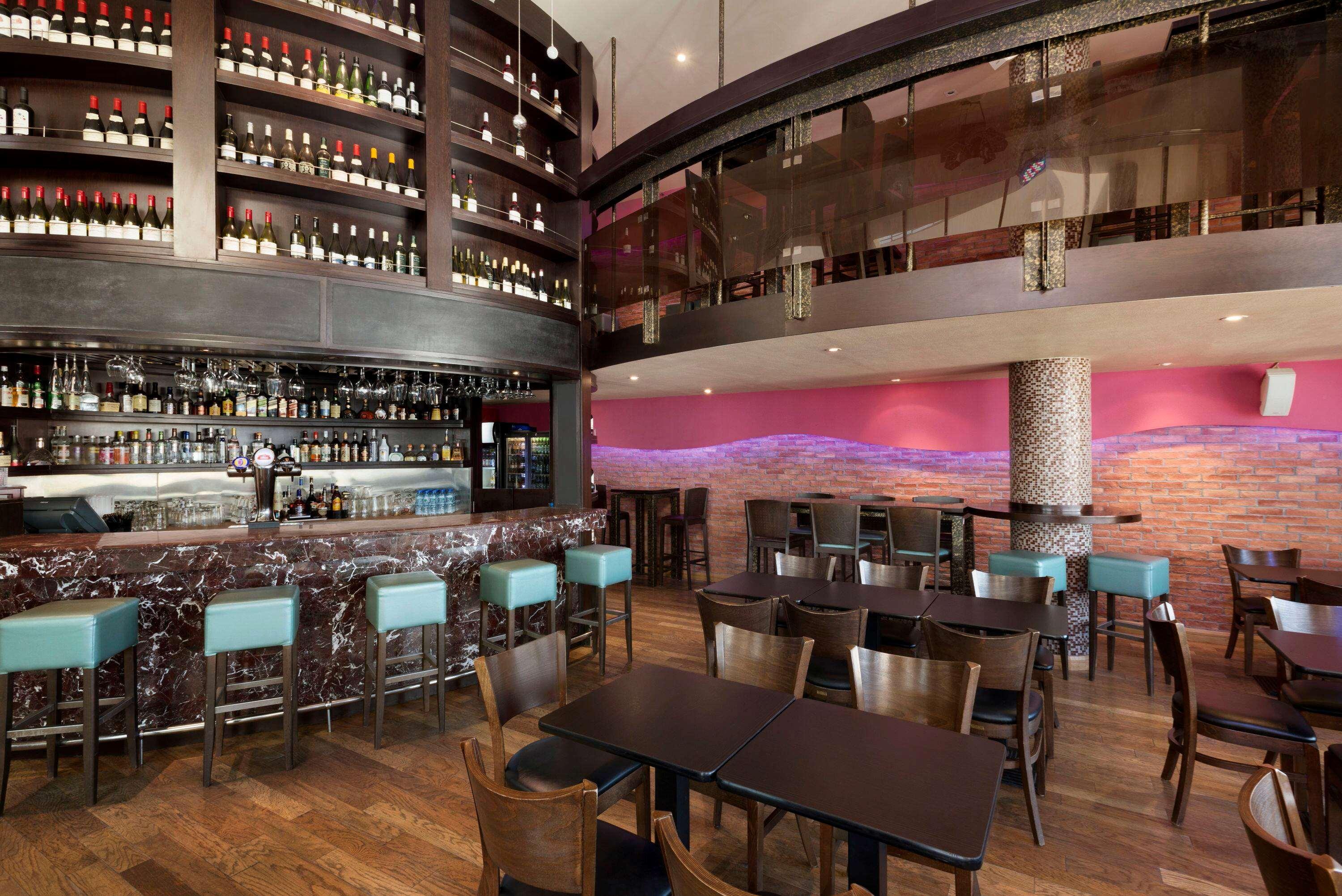 Ramada by Wyndham Abu Dhabi Corniche by null