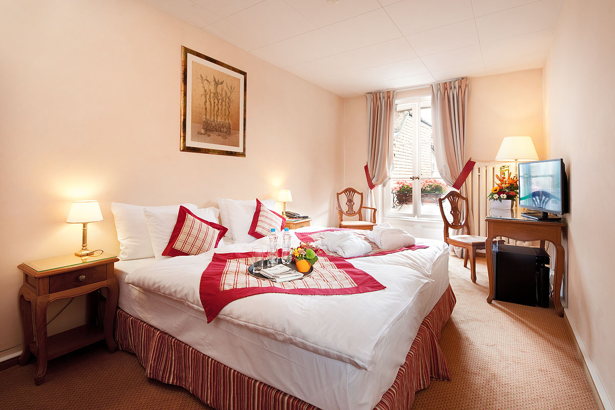 Hôtel de la Couronne by null