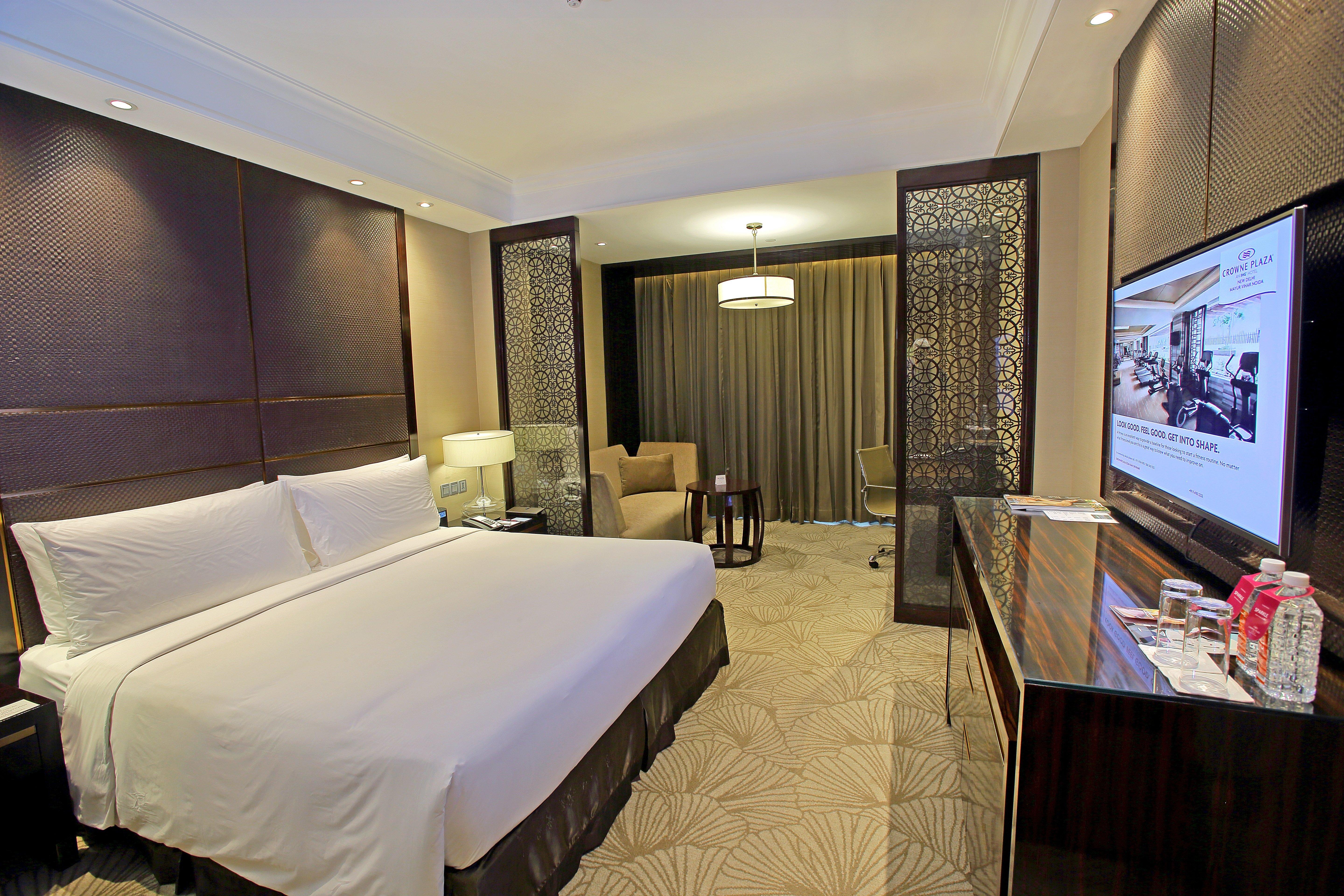 Crowne Plaza New Delhi Mayur Vihar
