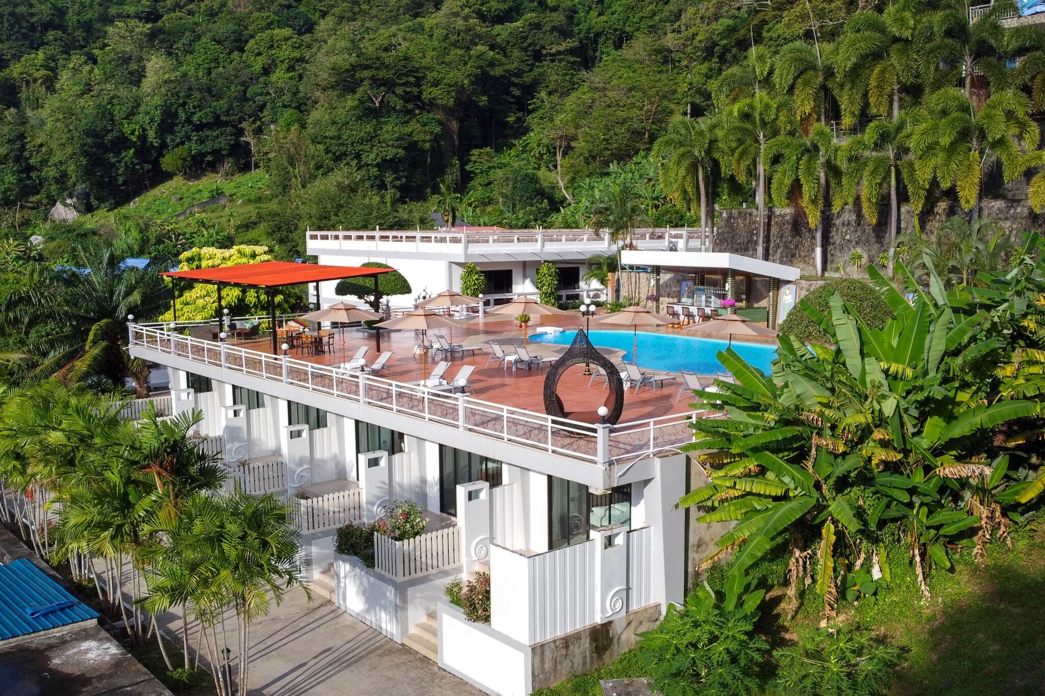Manohra Cozy Resort