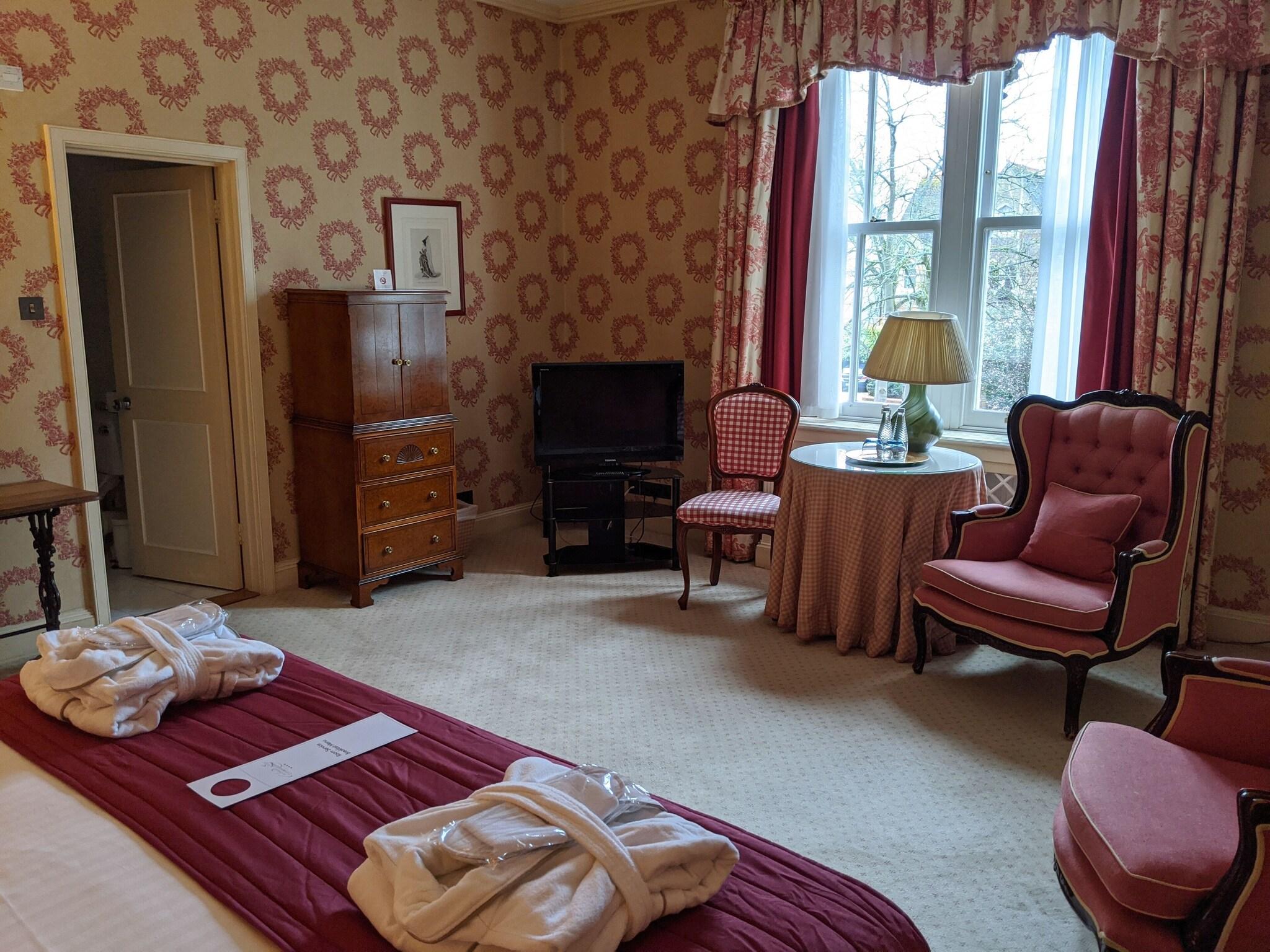 Cotswold Lodge