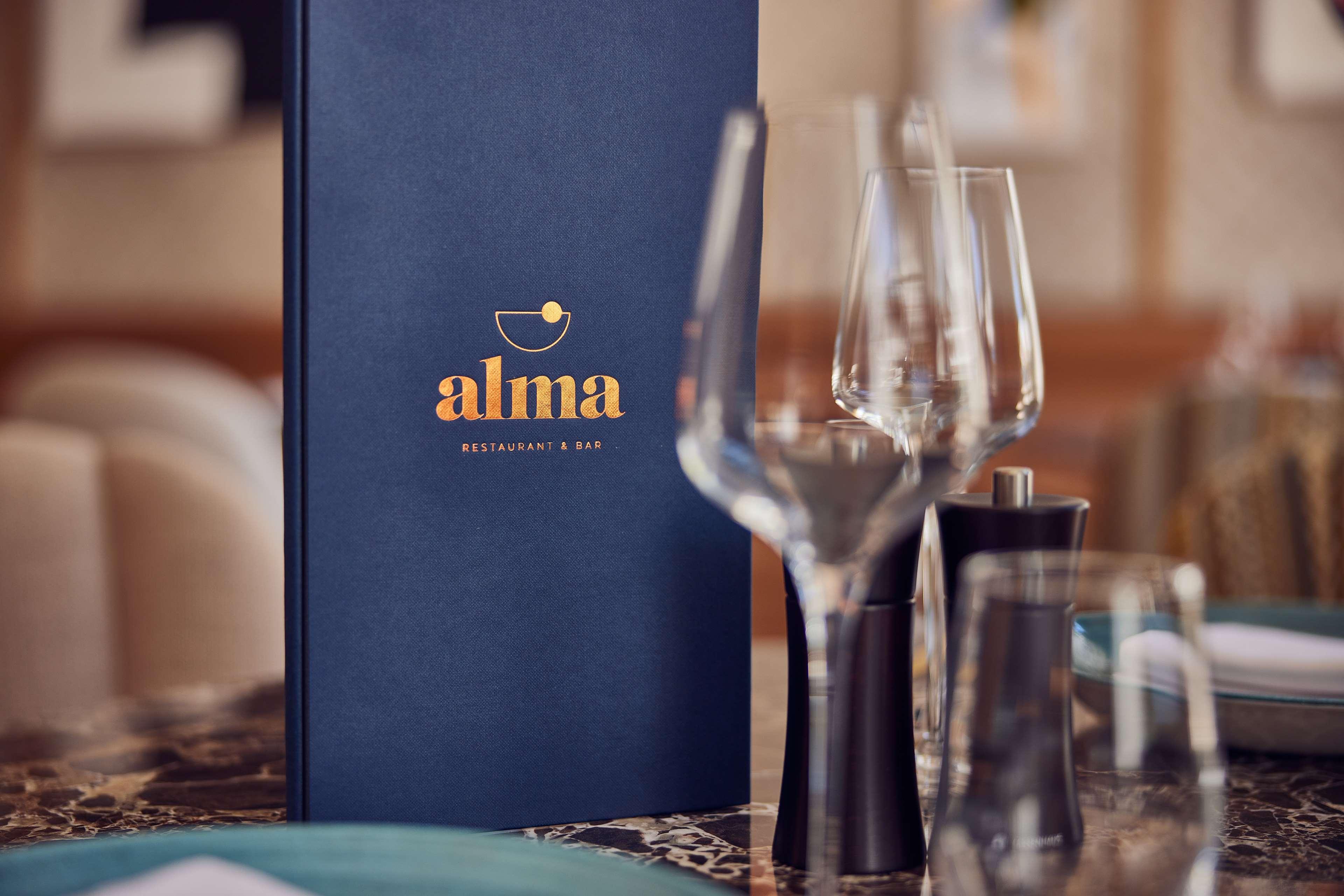 Hilton Mallorca Galatzo by null