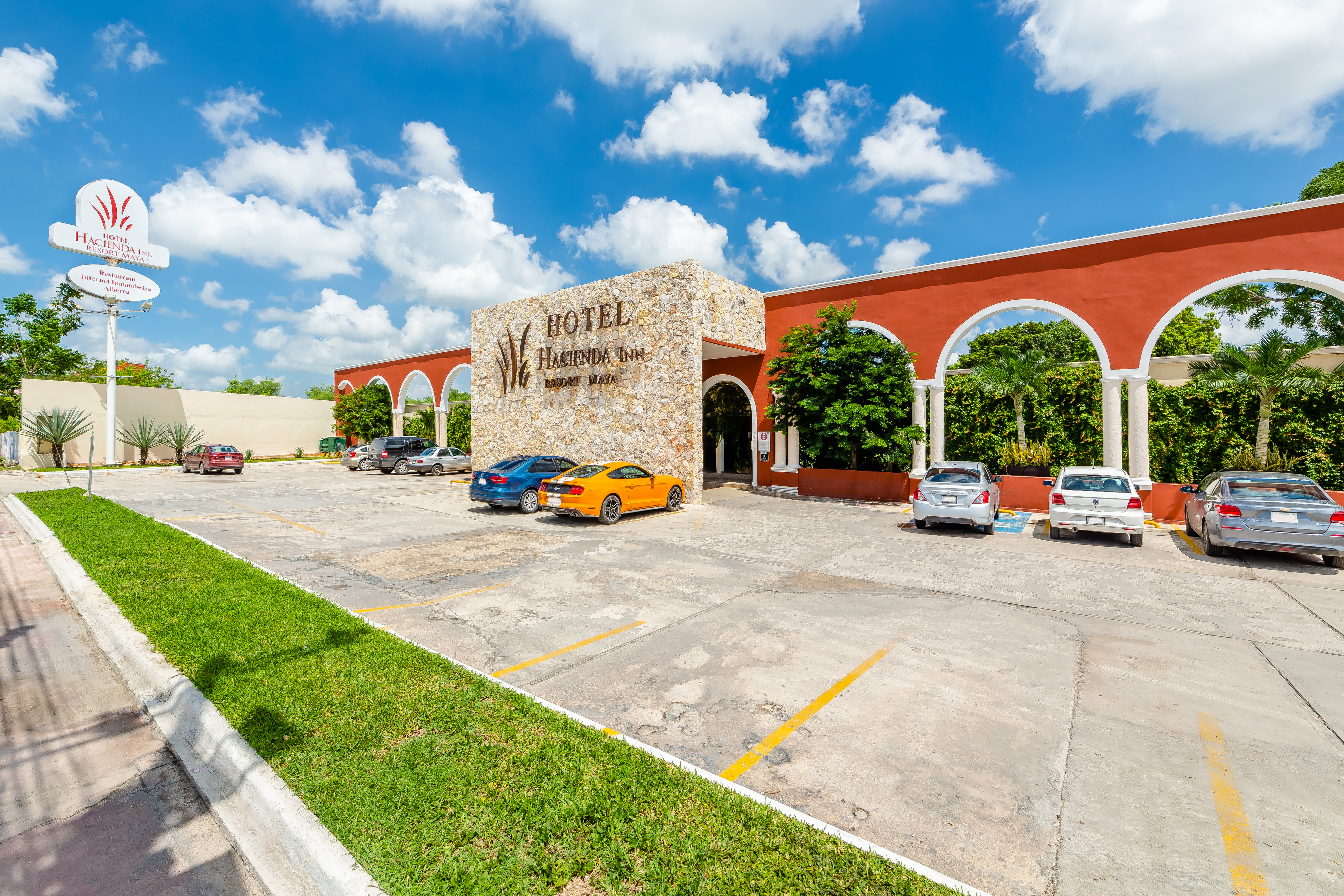 Hacienda Inn