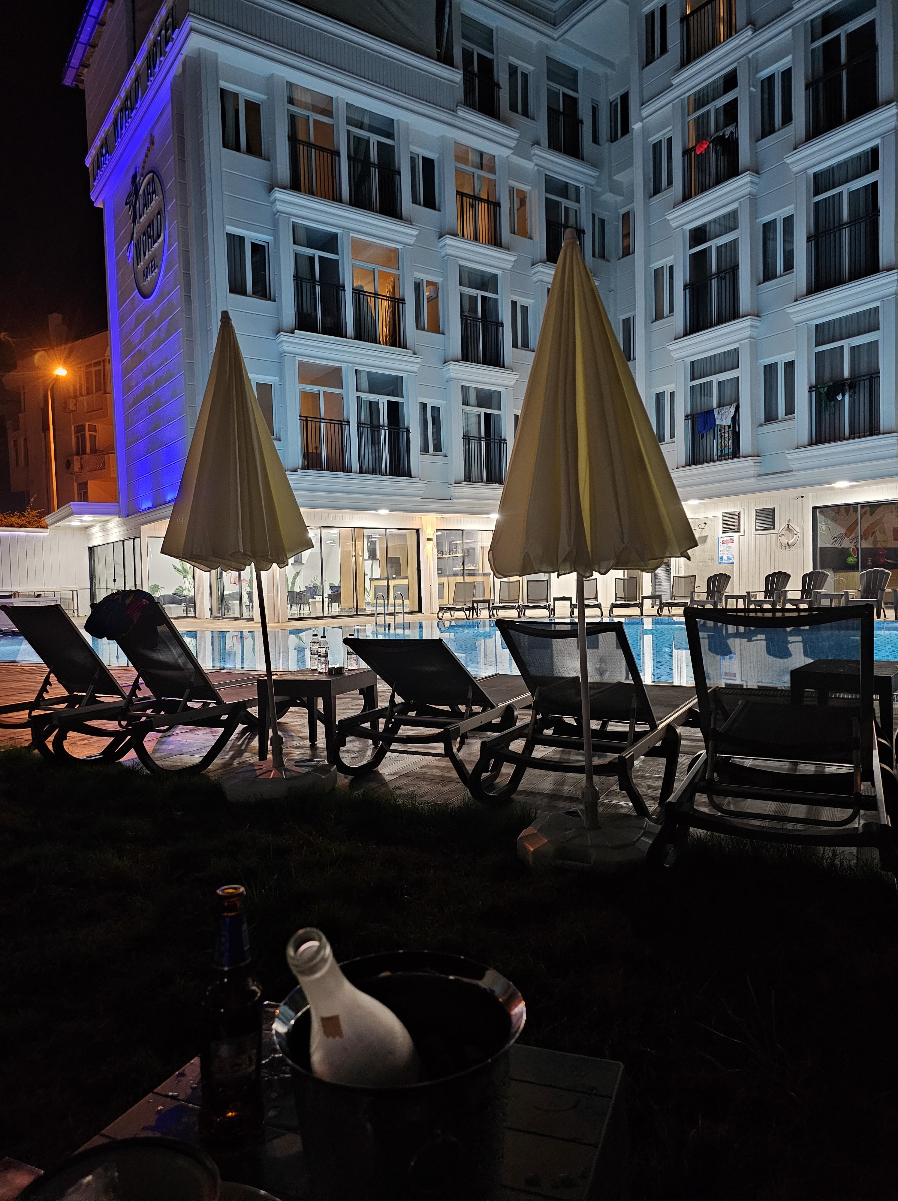 Lara World Hotel - фото