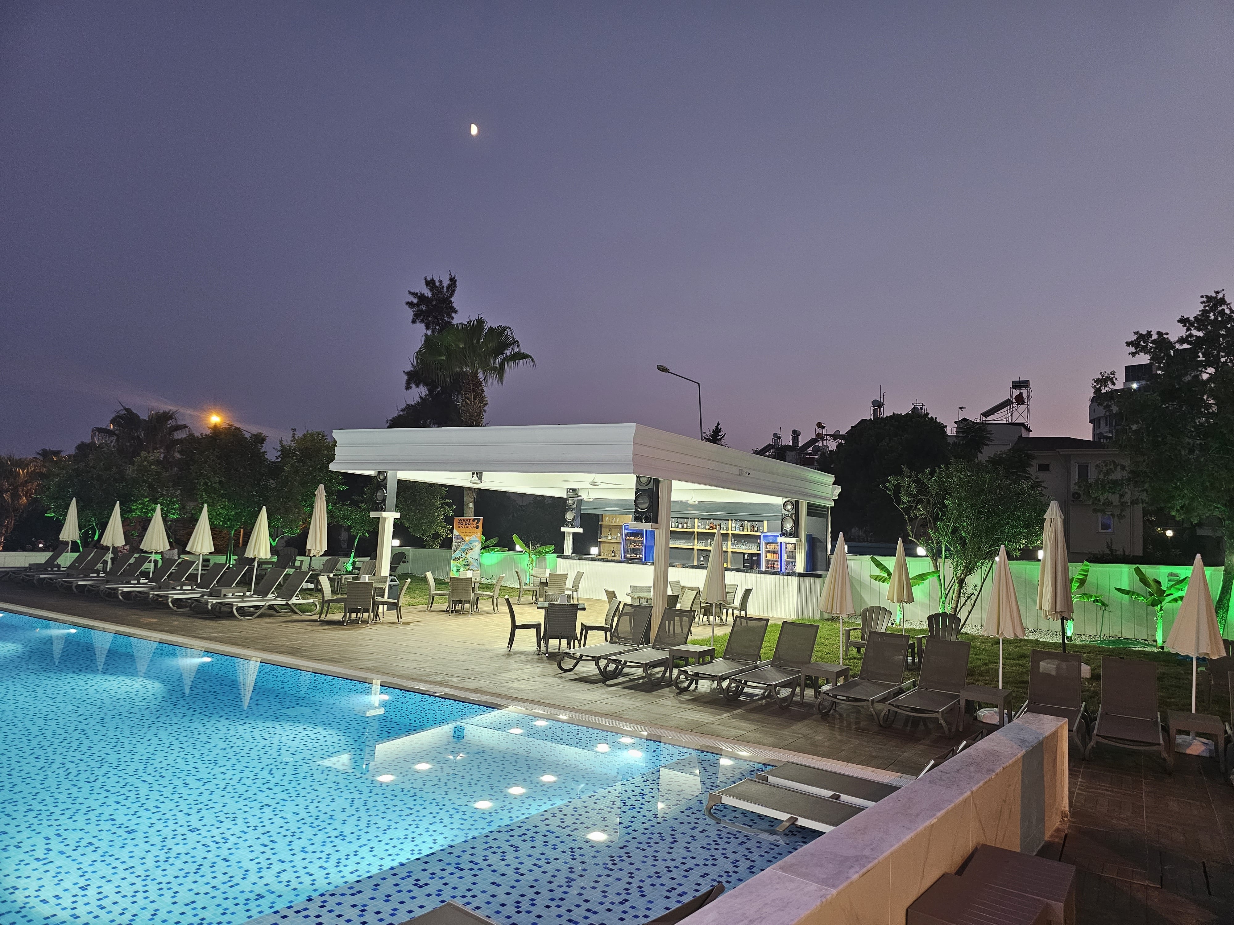 Lara World Hotel - фото