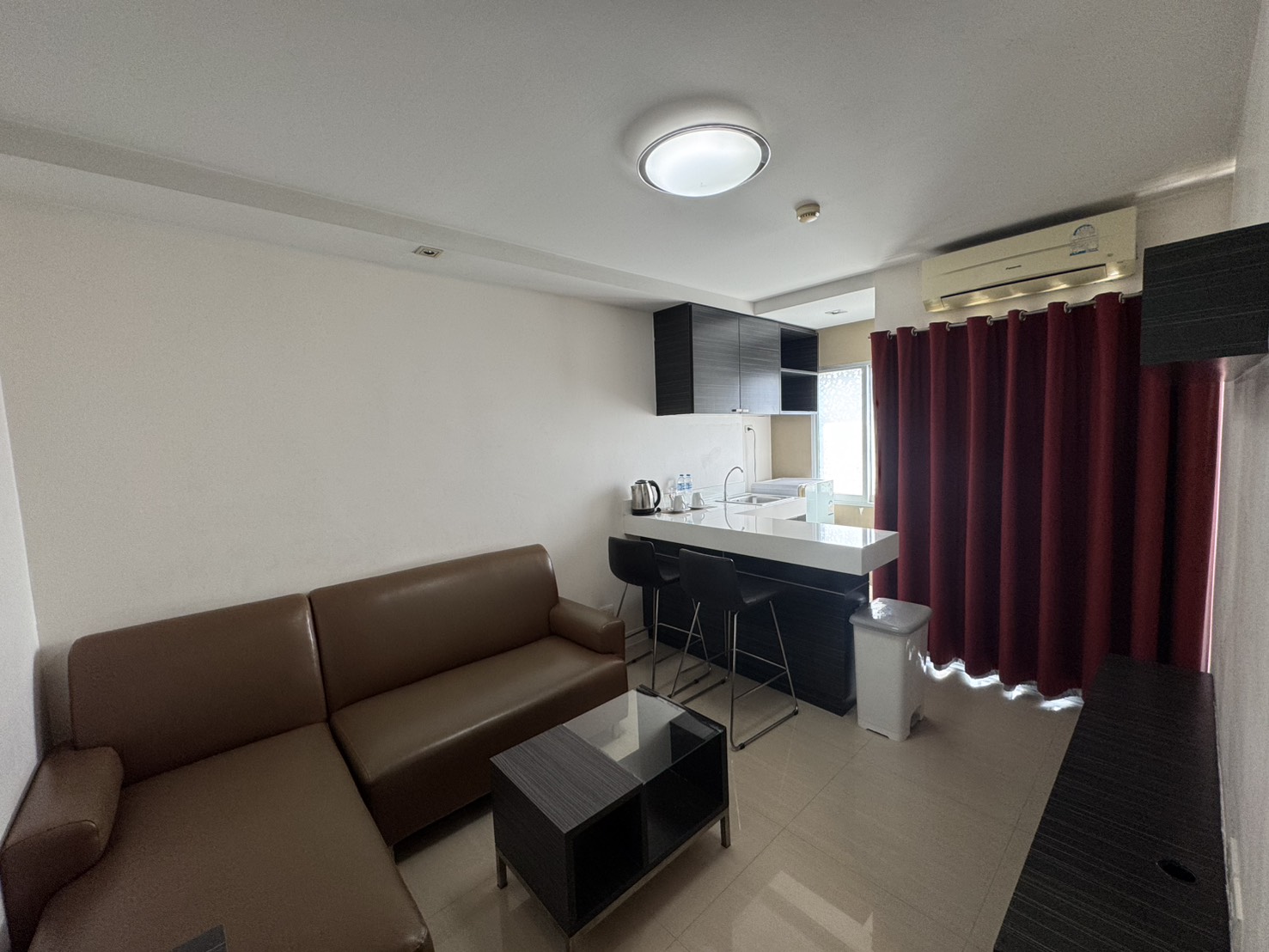 Palette Bella B All Suites Bangkok Hotel