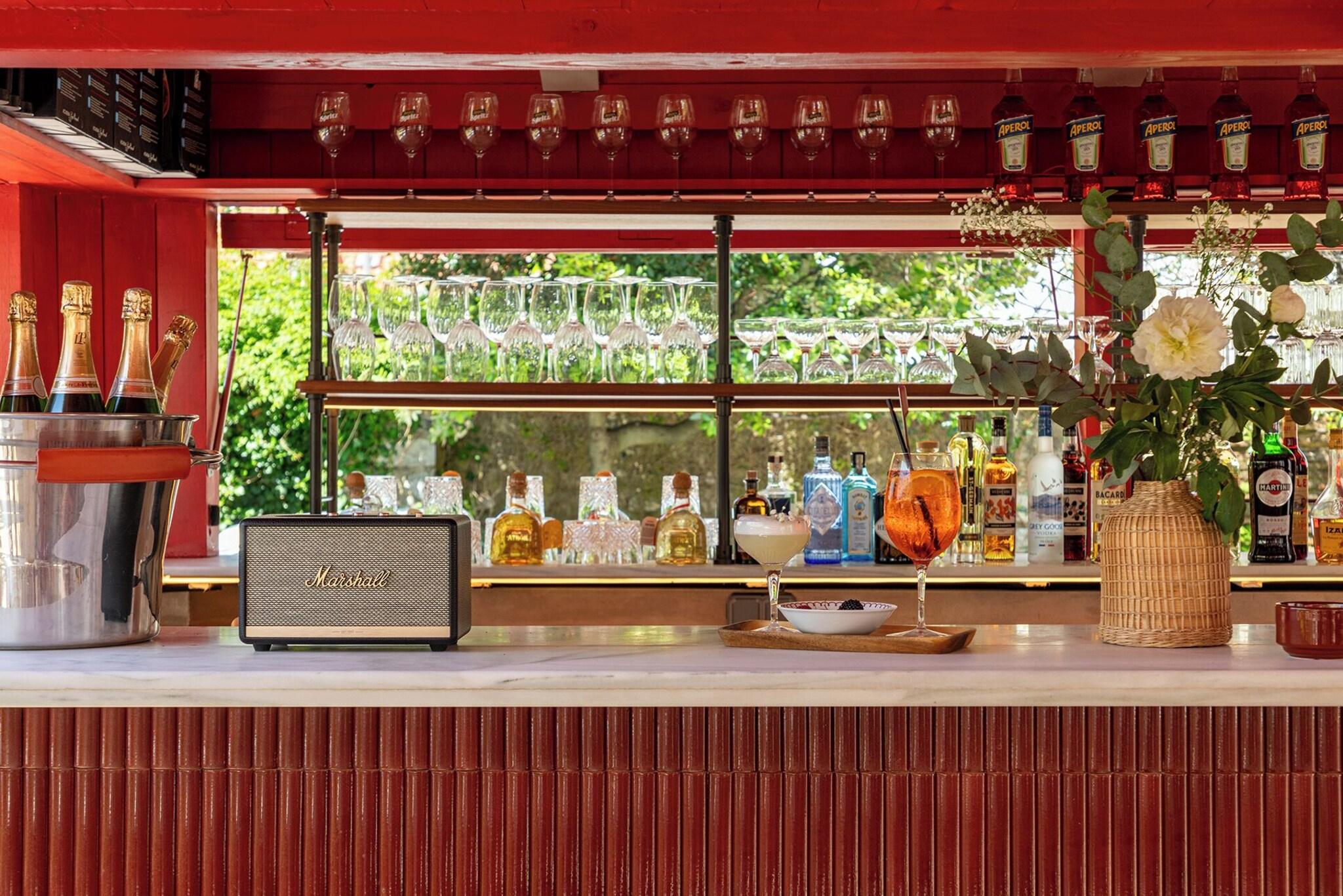 Hôtel de Silhouette by null