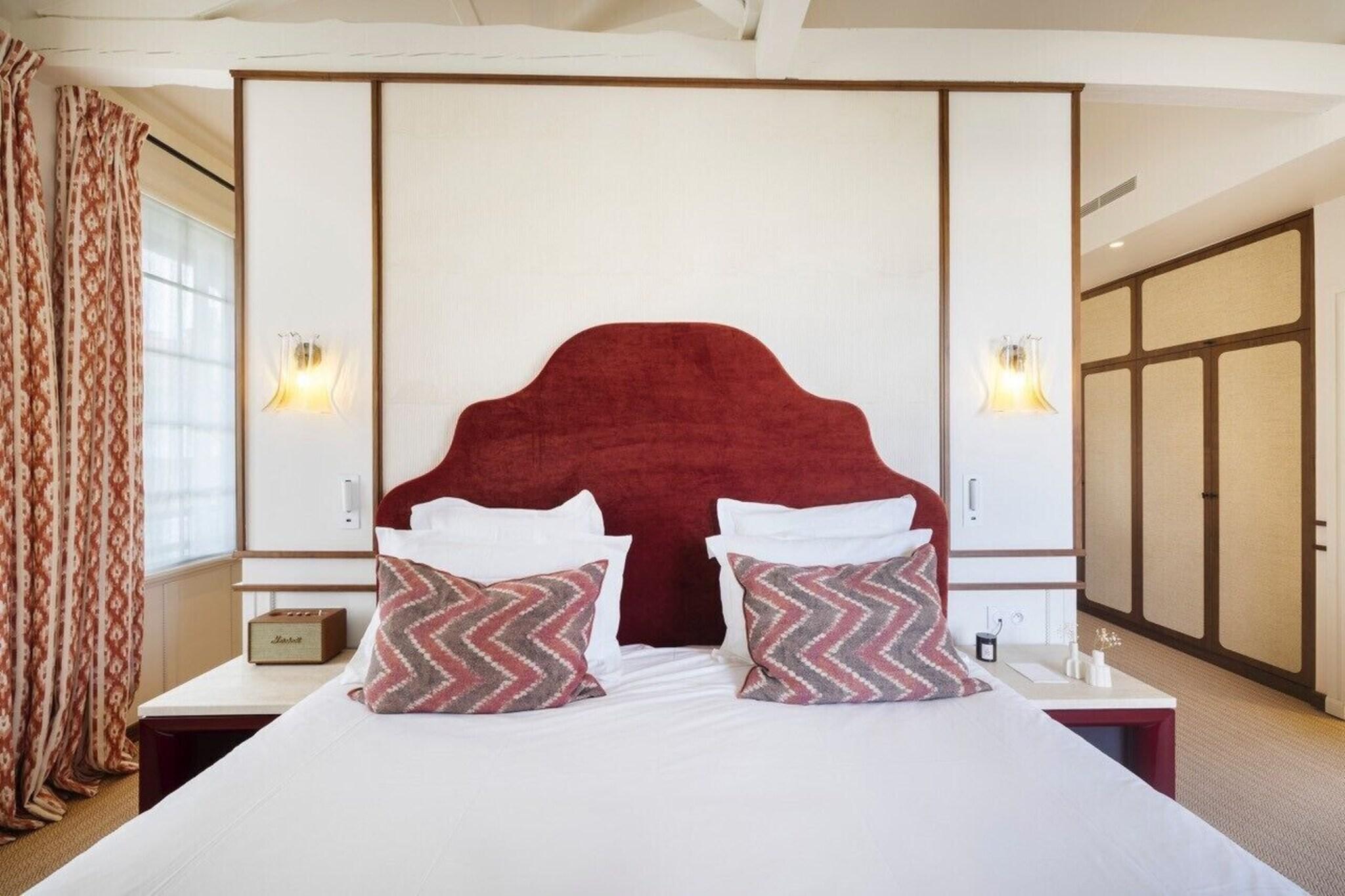 Hôtel de Silhouette by null