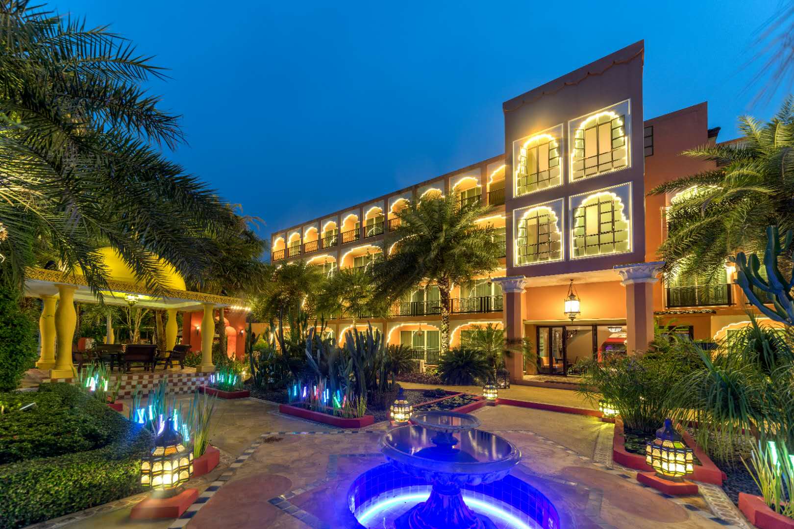 Floral Hotel Sheik Istana Chiang Mai by null