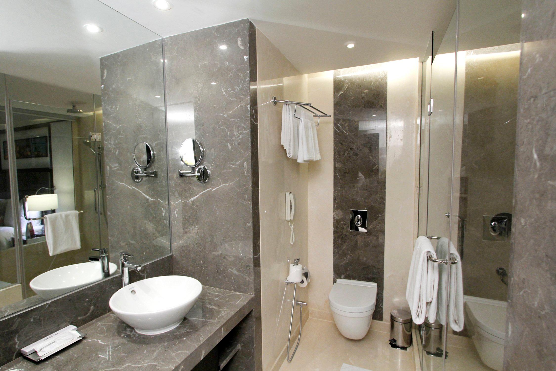 Crowne Plaza Pune City Centre