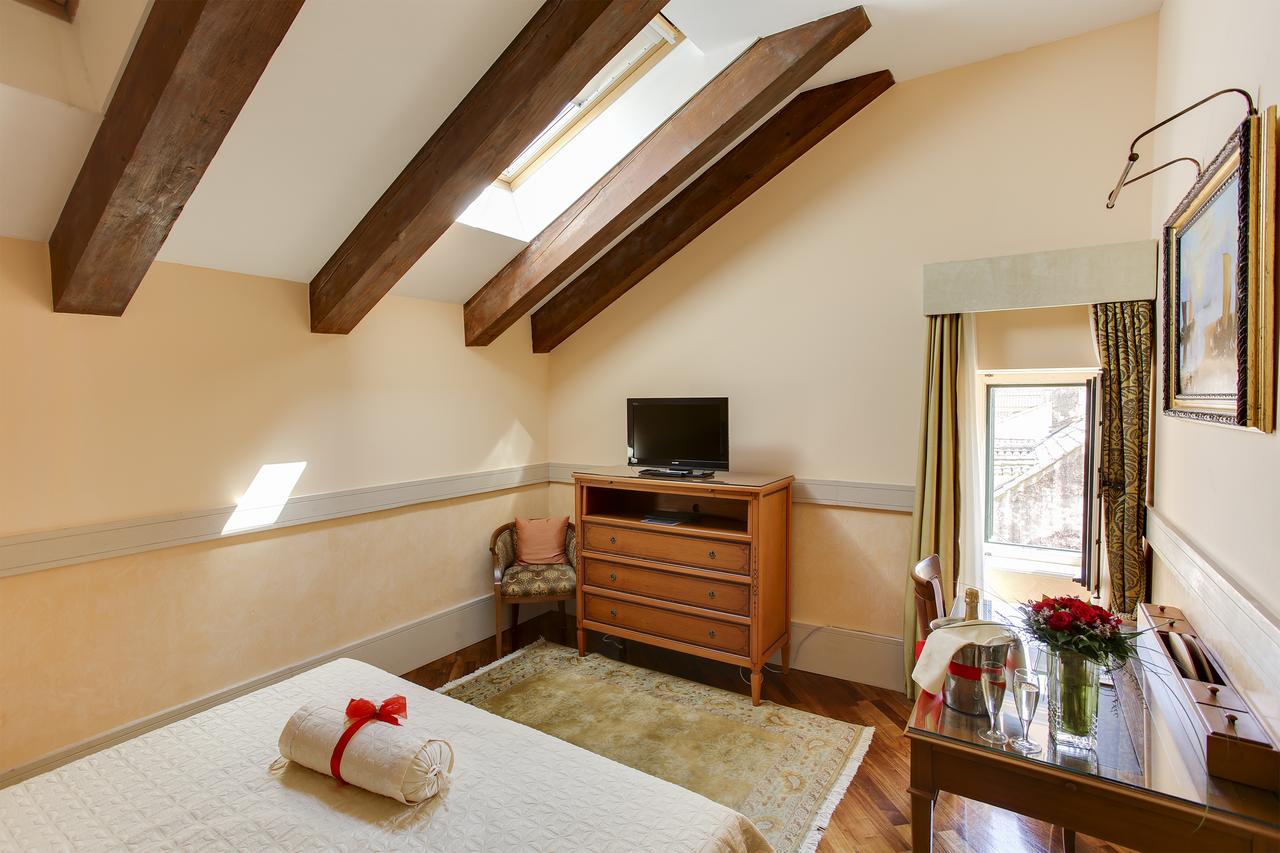 The Pucic Palace by null