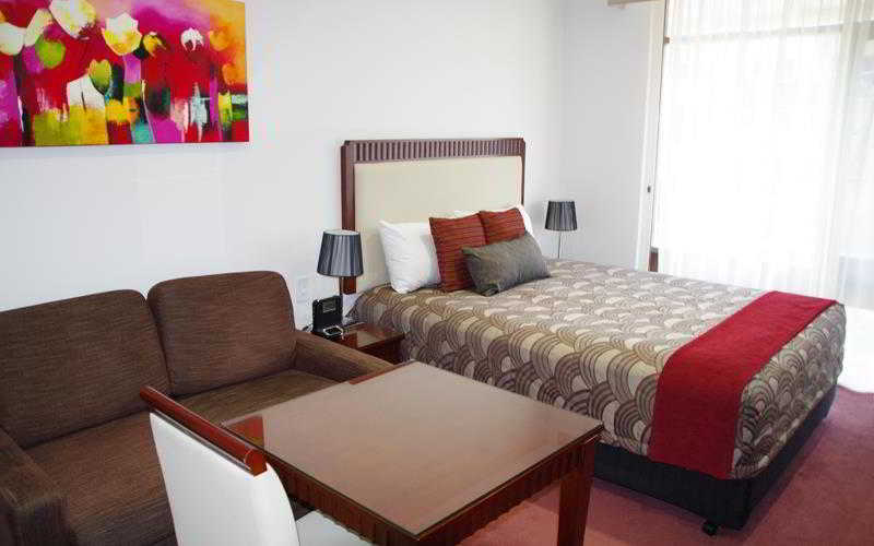 Ensenada Motor Inn & Suites by null