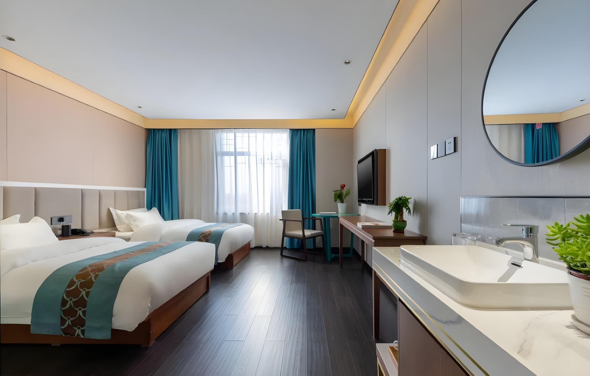 Chinese Culture Holiday Hotel-Nanluoguxiang