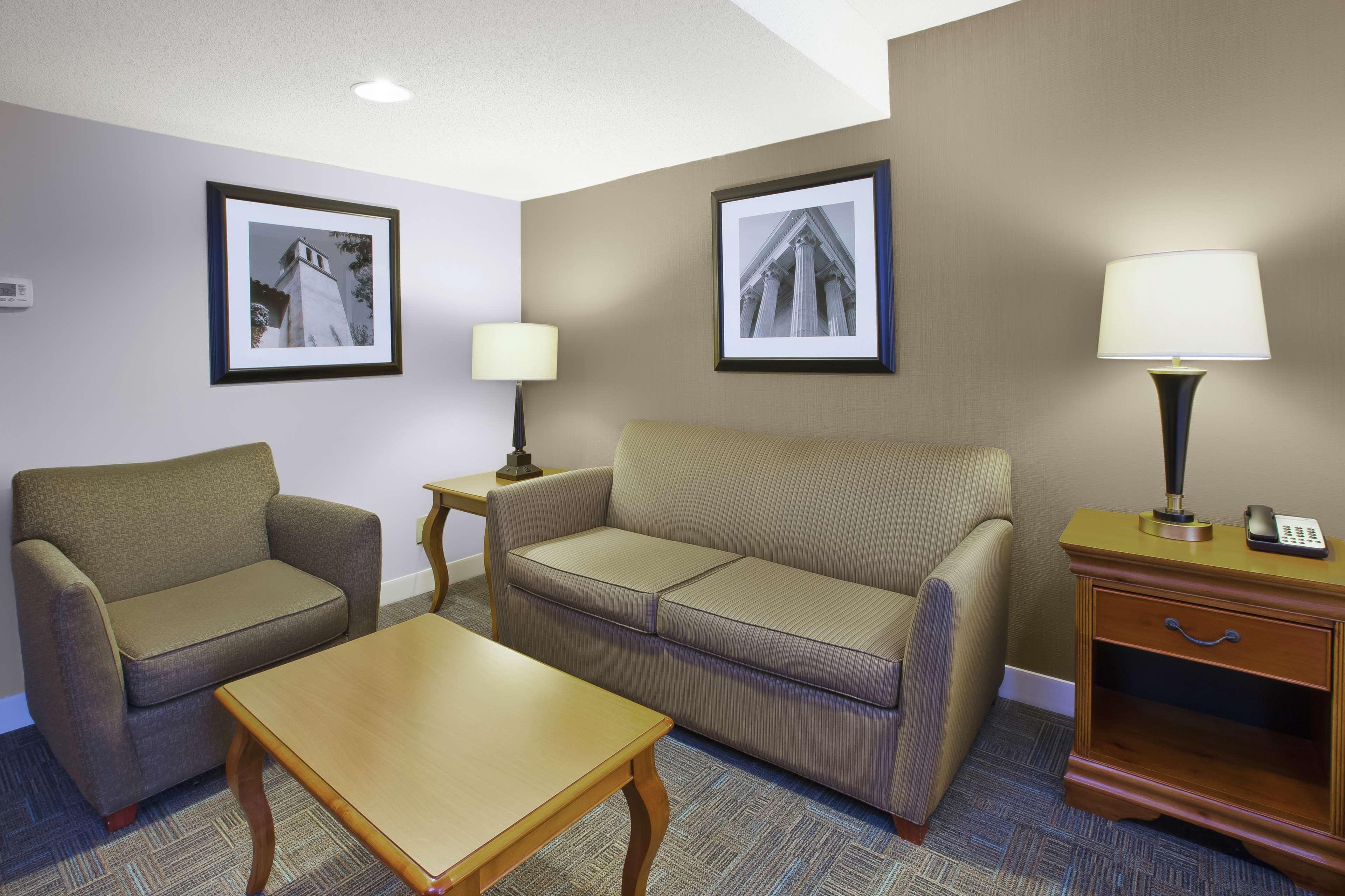 Hampton Inn Richmond-West
