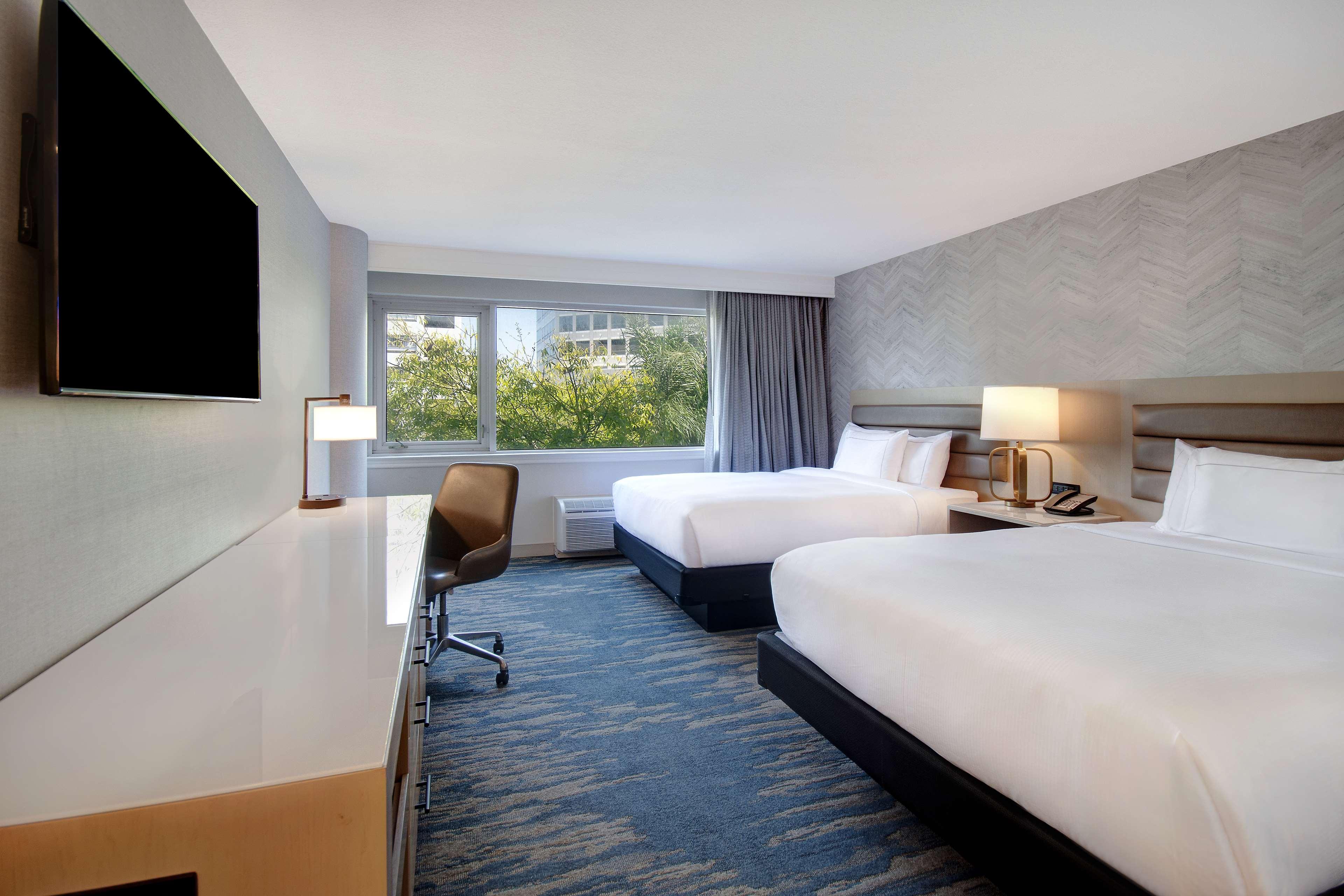 Doubletree By Hilton Lax - El Segundo