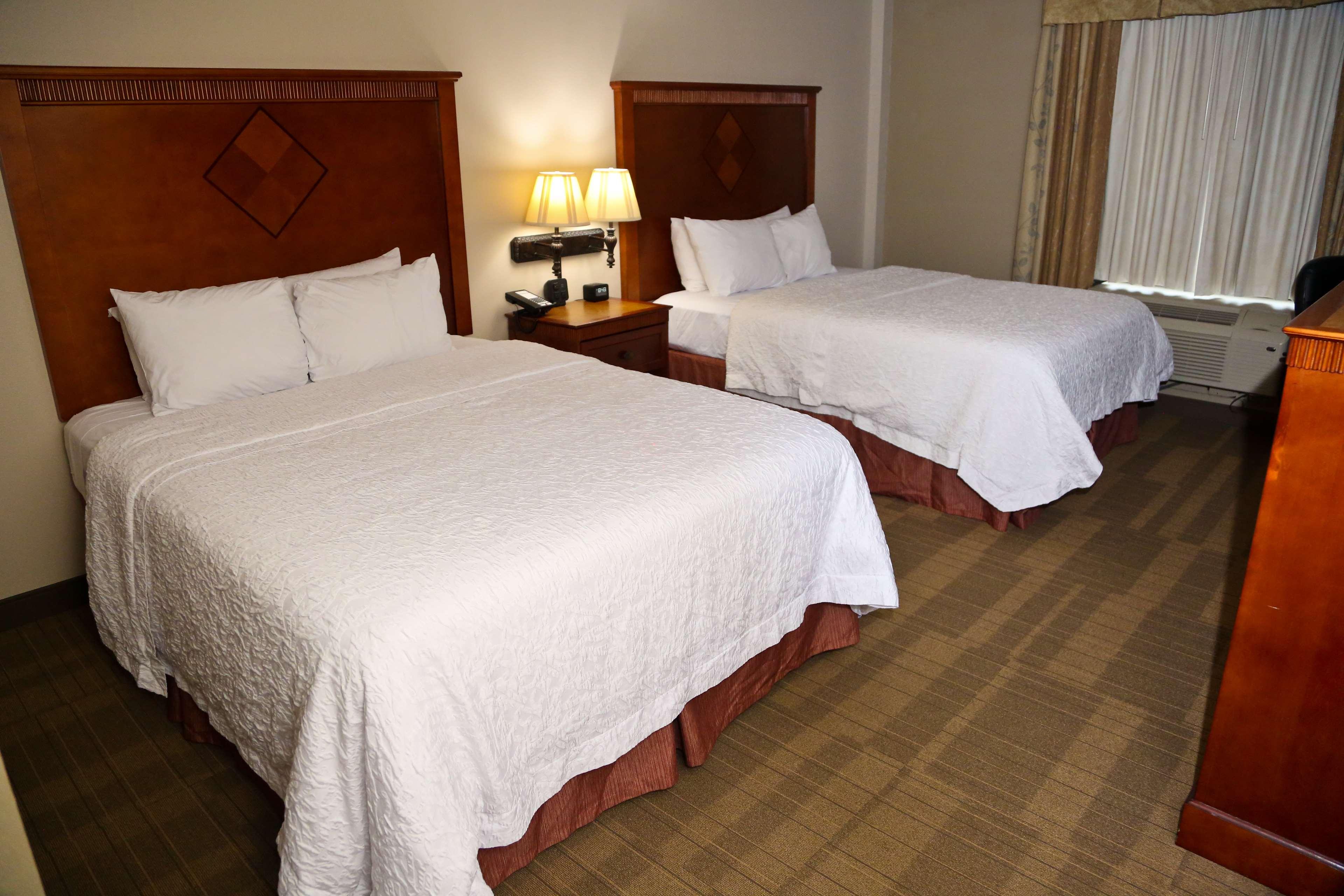 Hampton Inn & Suites Jennings