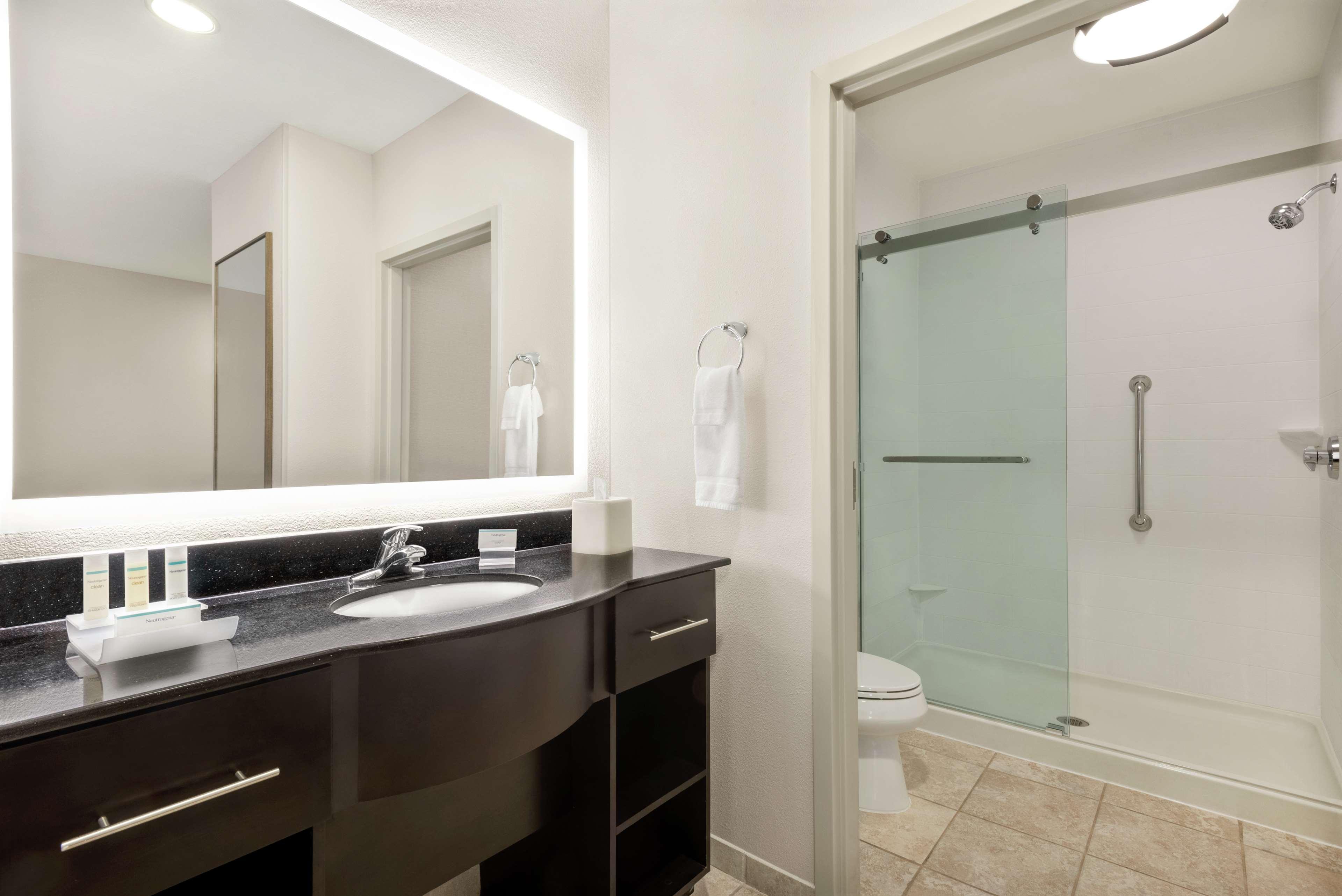Homewood Suites By Hilton Fort Wayne