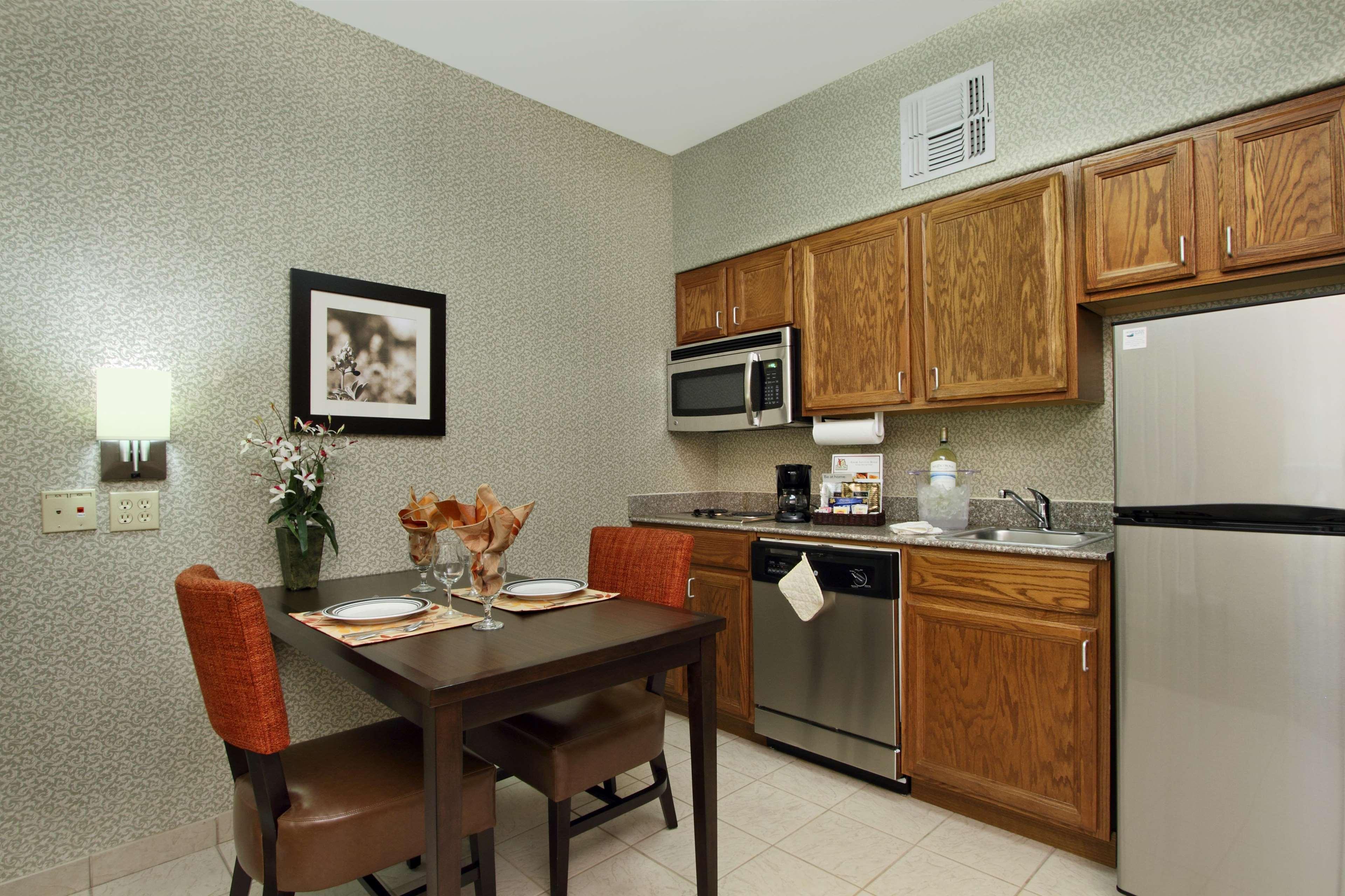 Homewood Suites by Hilton Houston-Woodlands