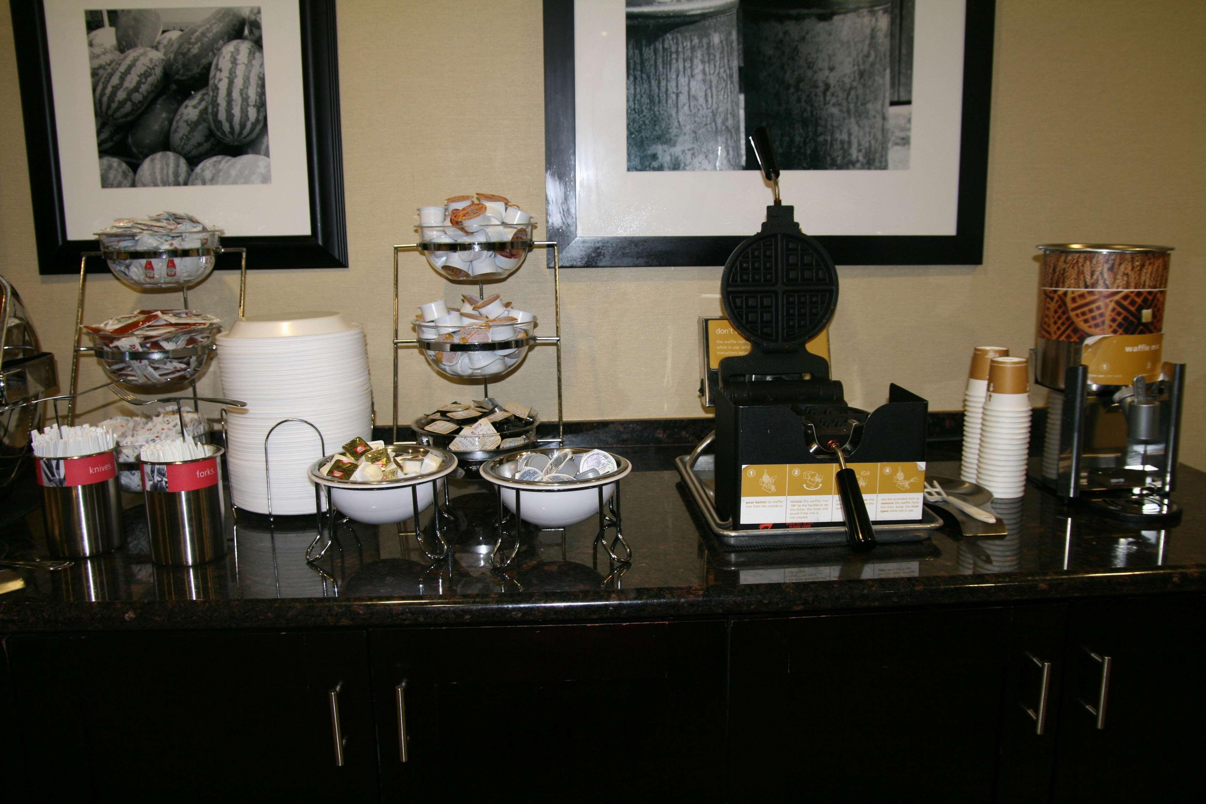 Hawthorn Extended Stay By Wyndham Kilgore