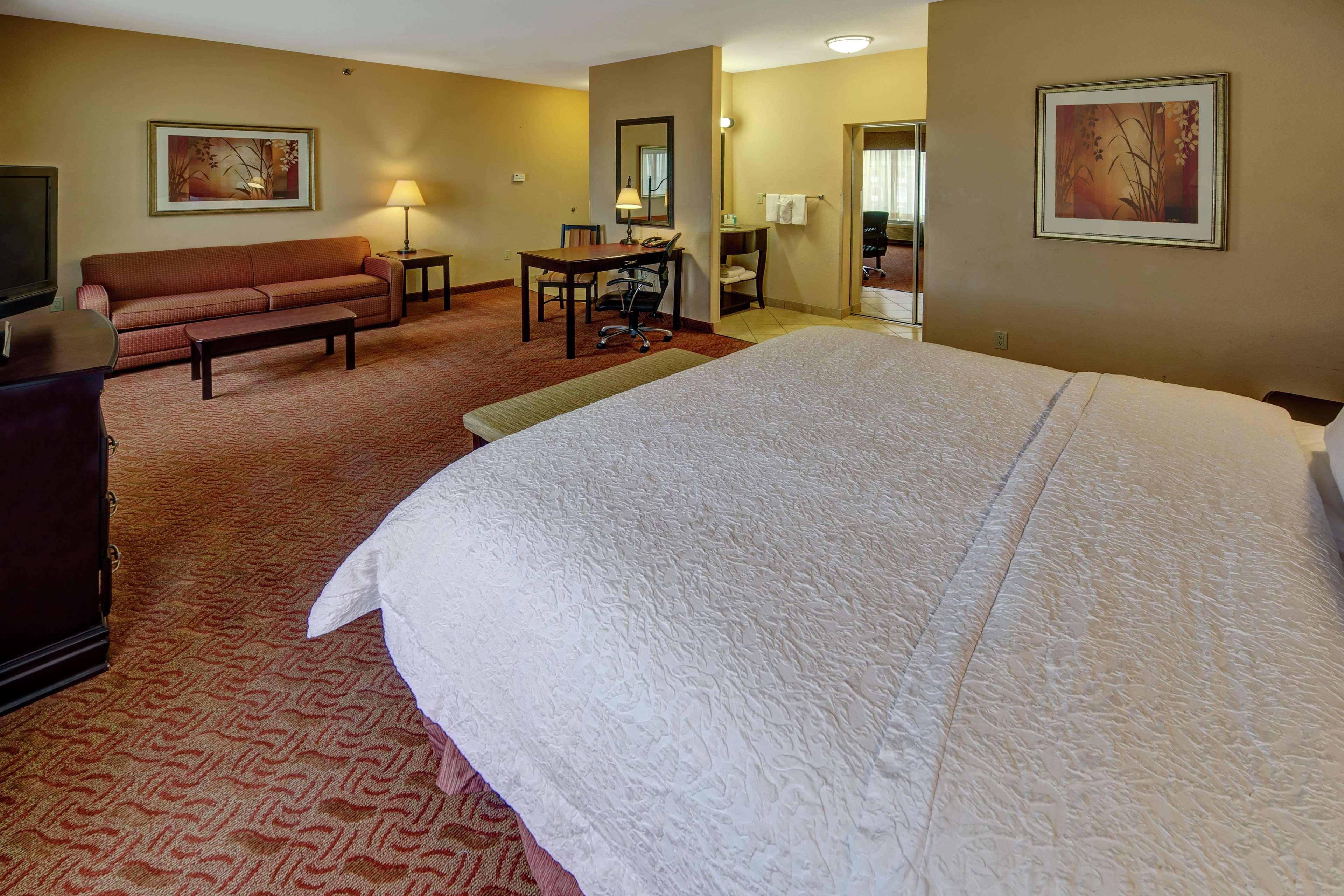 Hampton Inn & Suites Corsicana