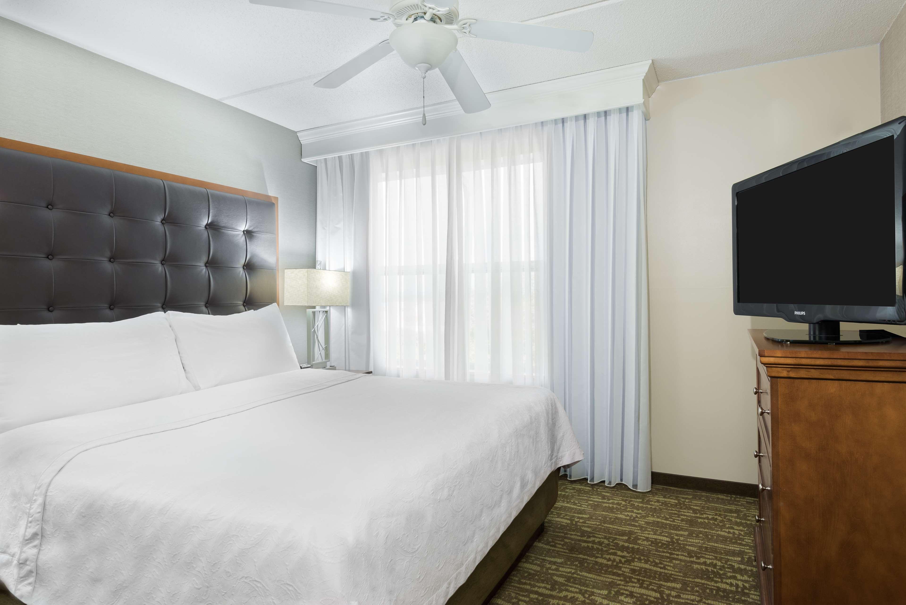Homewood Suites by Hilton Holyoke-Springfield/Nort