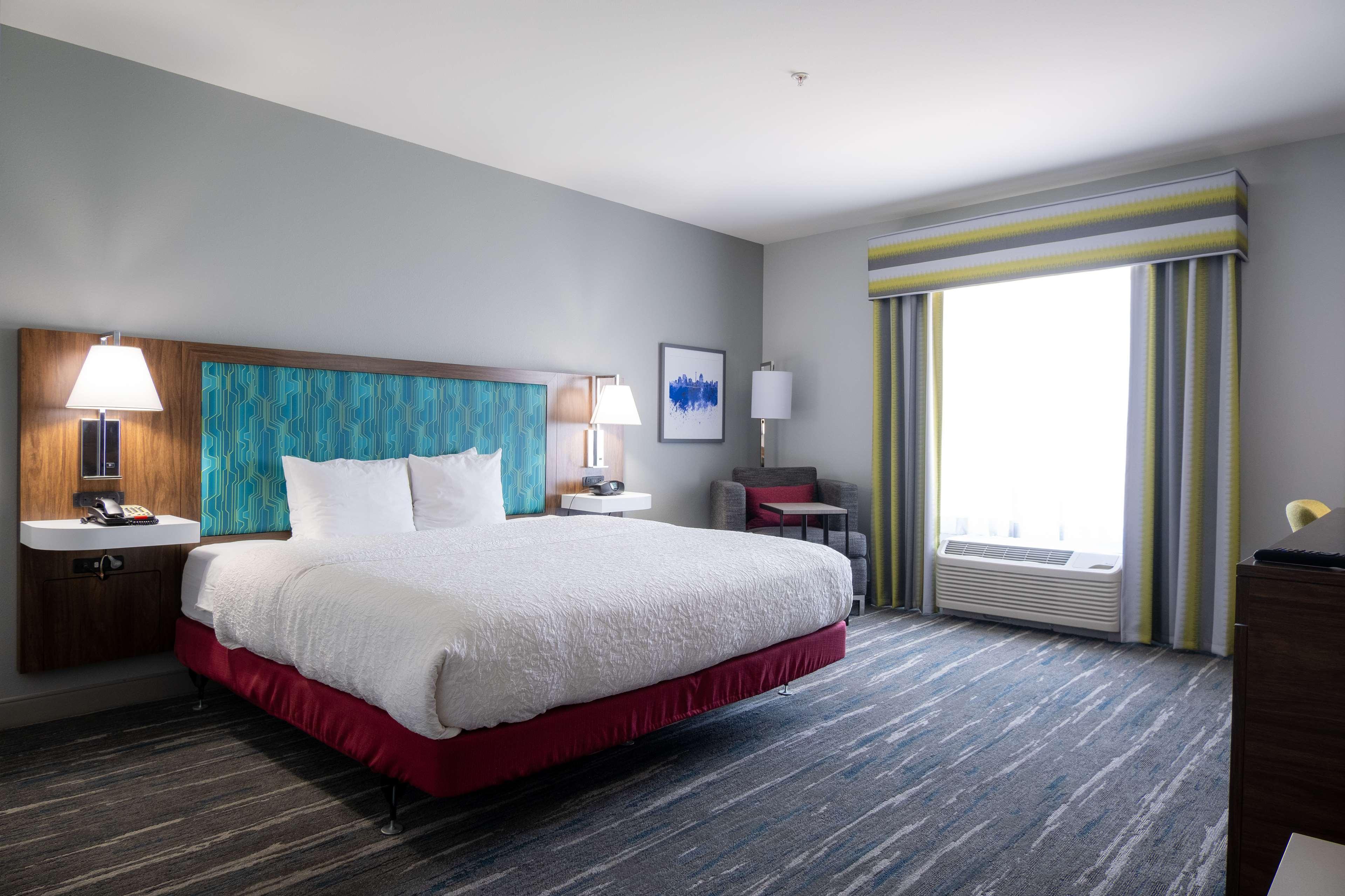Hampton Inn & Suites Dallas/Lewisville-Vista Ridge
