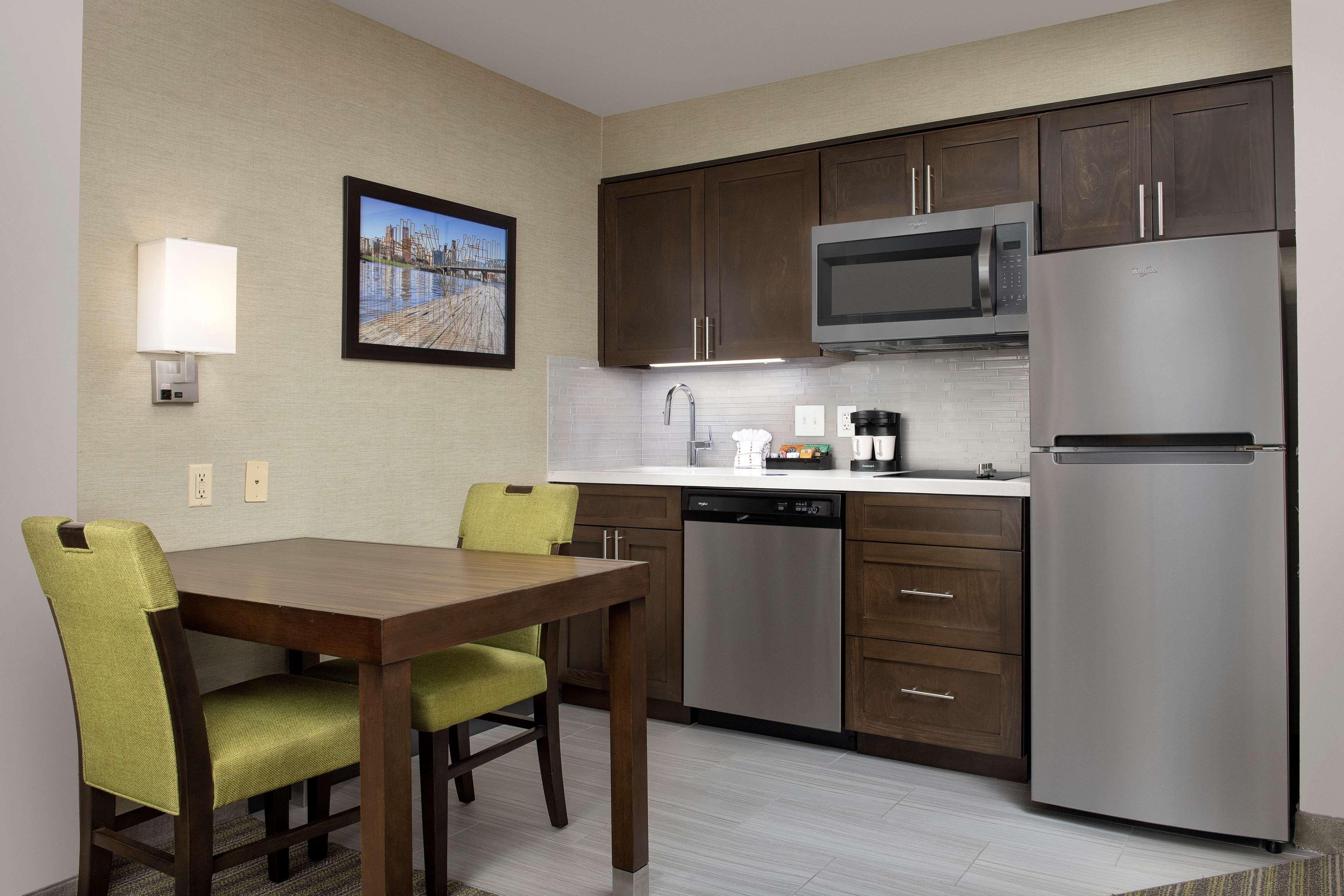 Homewood Suites by Hilton Hillsboro/Beaverton