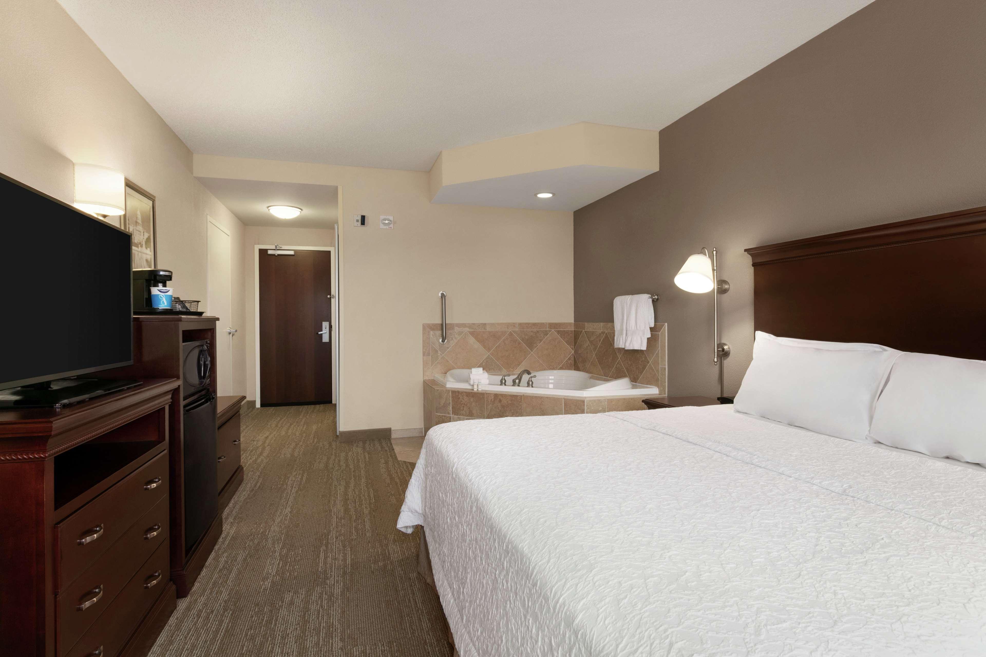 Hampton Inn & Suites Washington Dulles Int