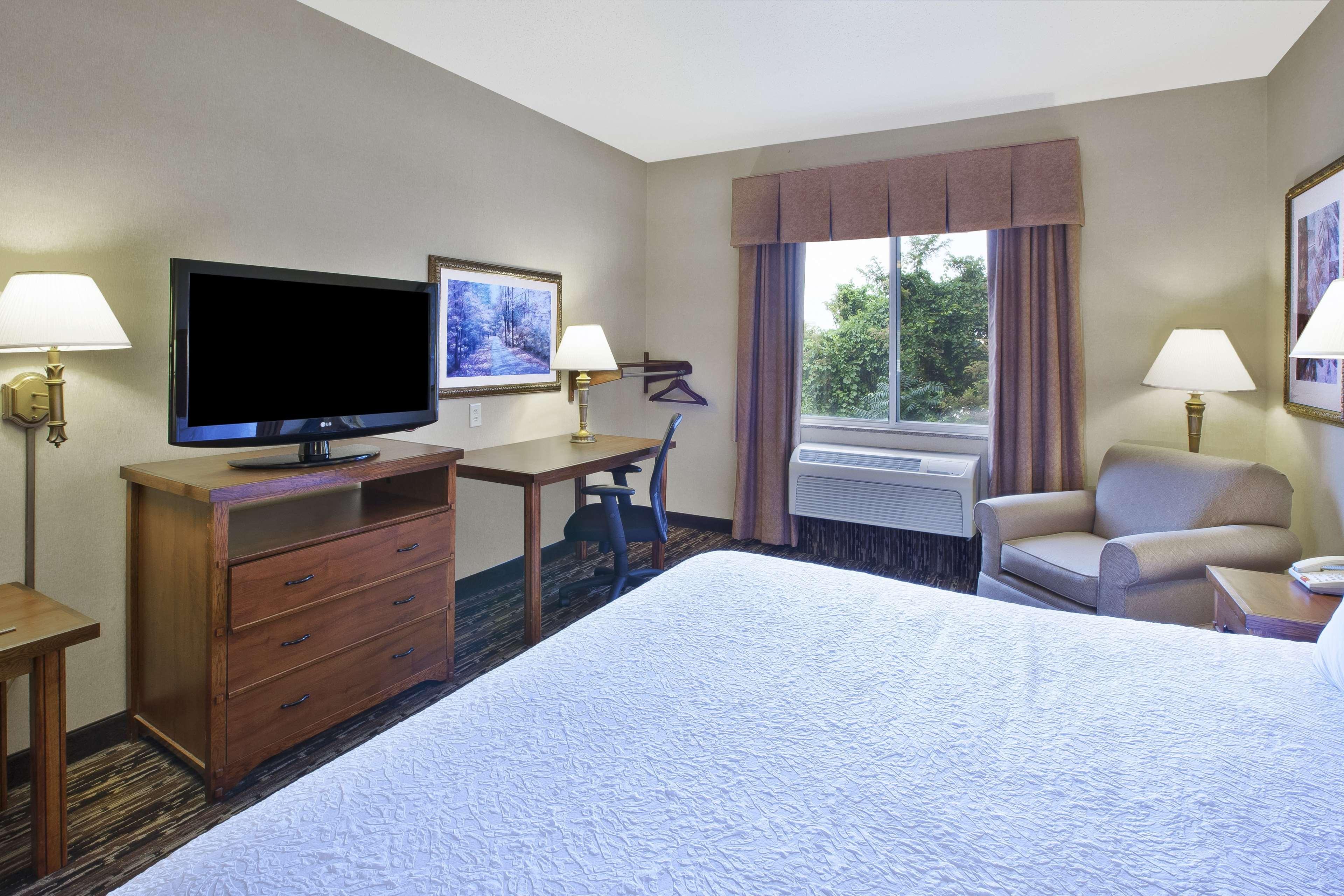 Hampton Inn Pittsburgh Area-Beaver Valley-Ctr