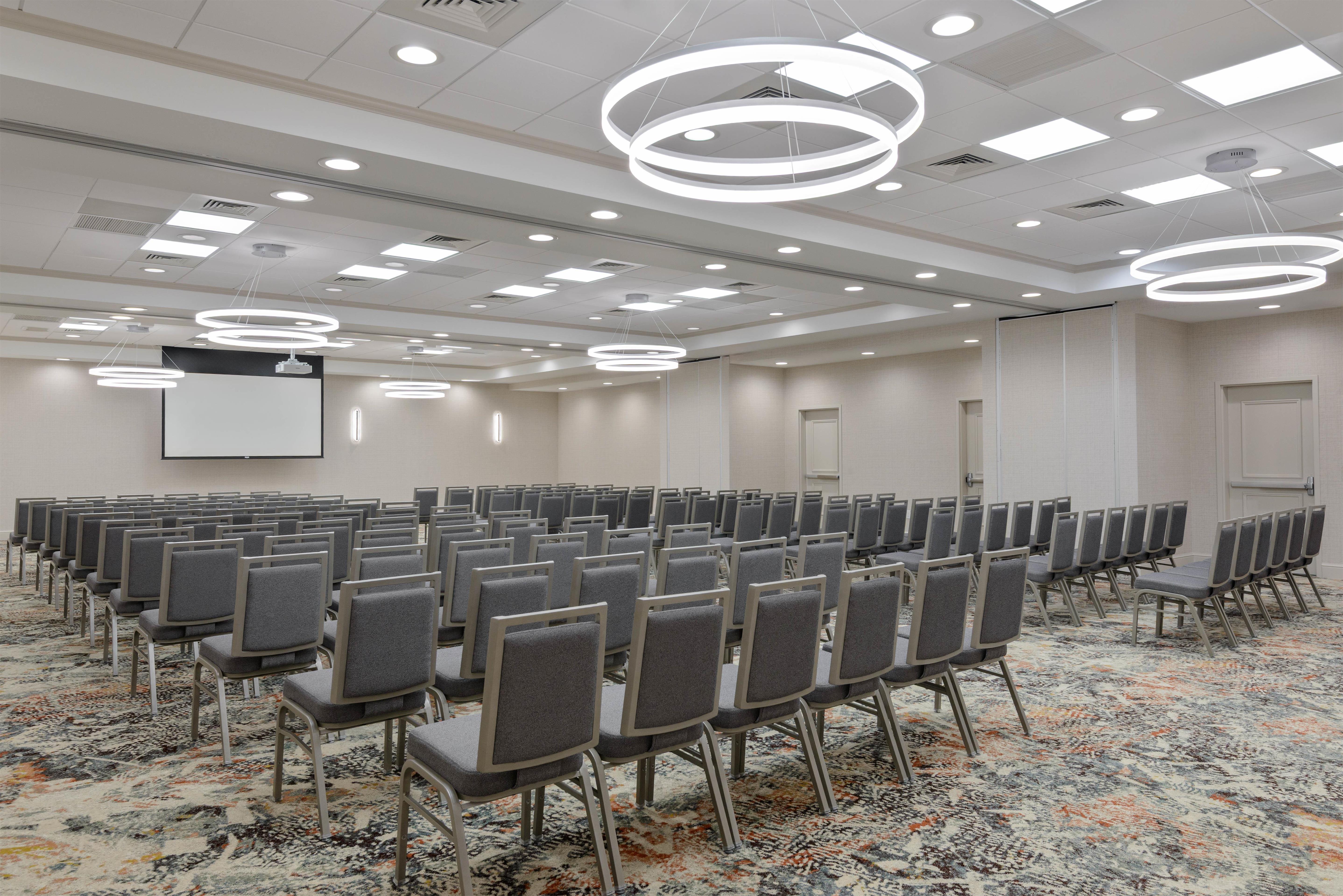Hilton Garden Inn Buffalo Airport
