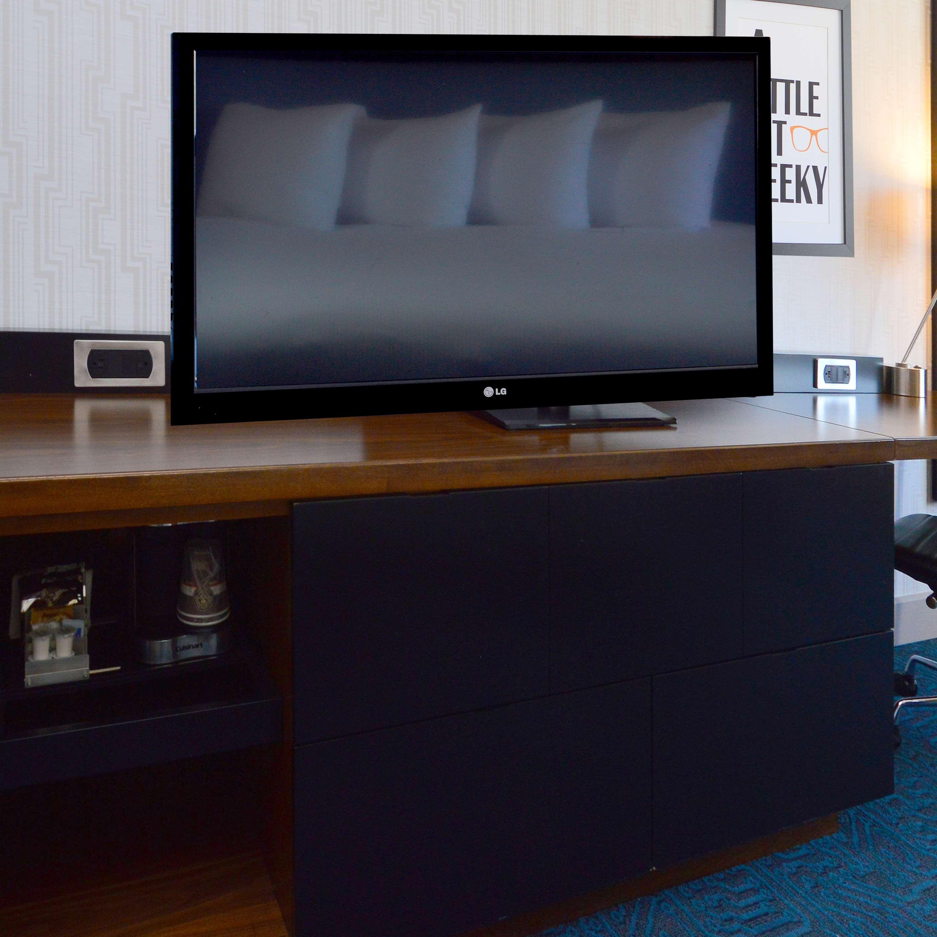 DoubleTree by Hilton Newark - Fremon