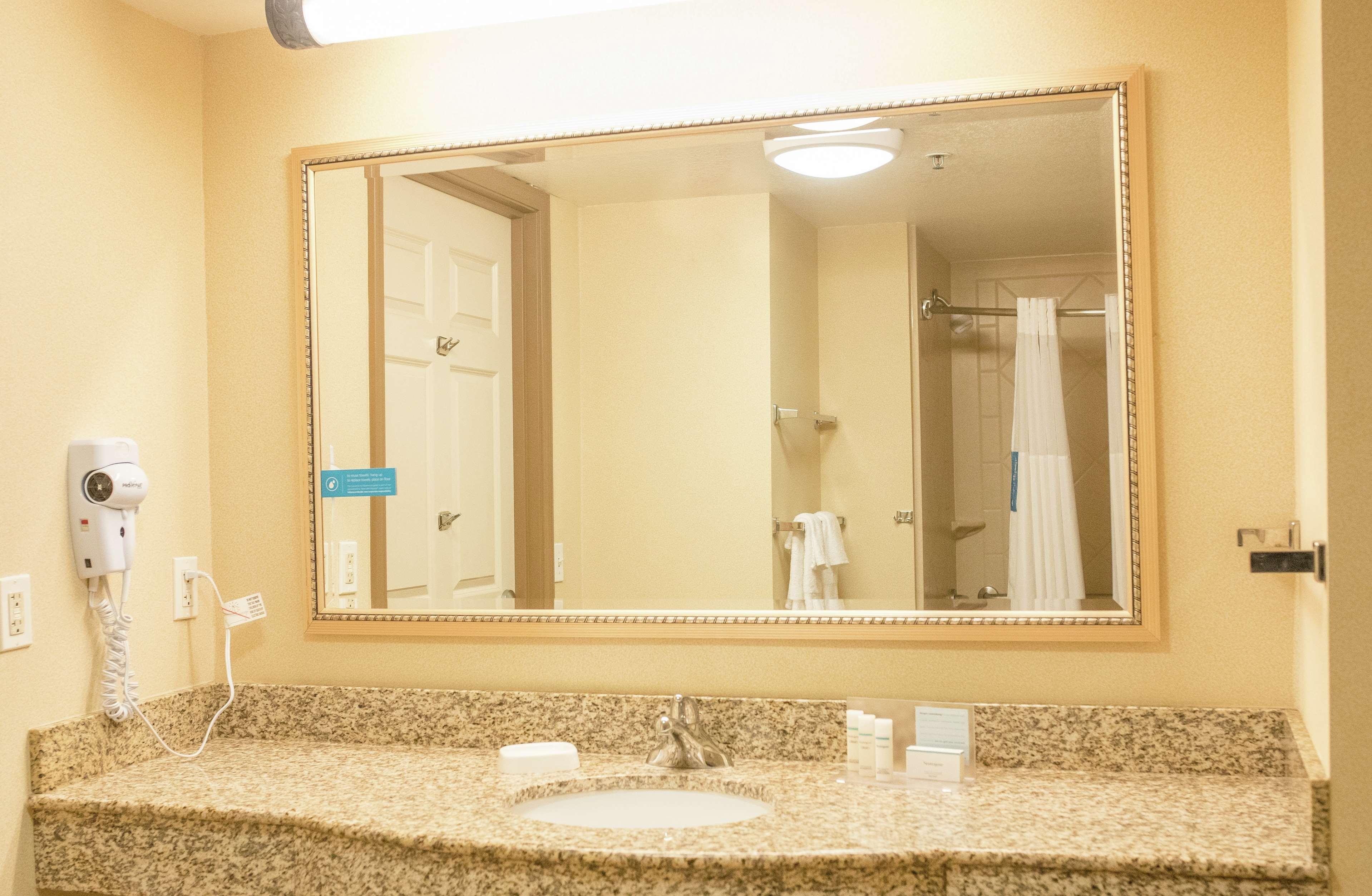 Hampton Inn & Suites Lathrop