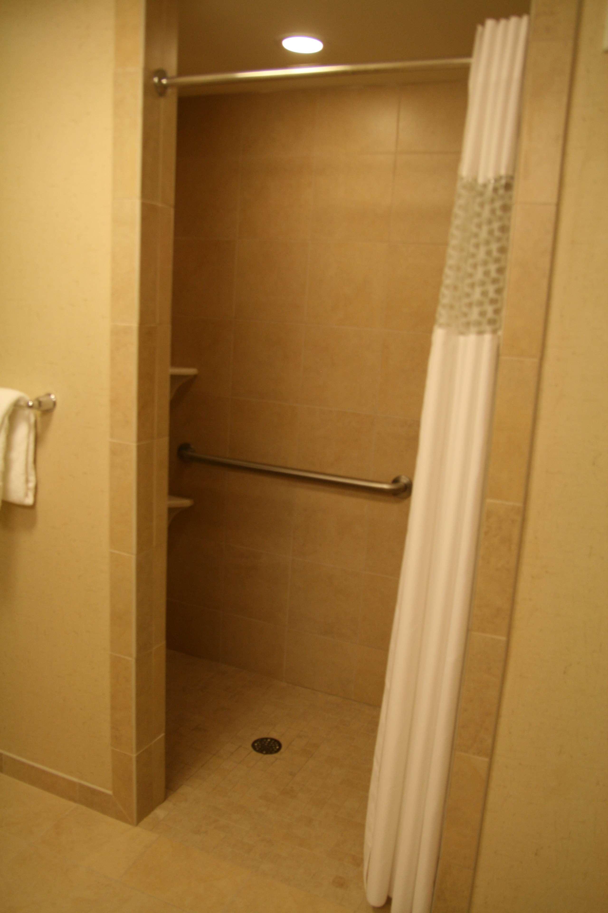 Hampton Inn & Suites Riverton