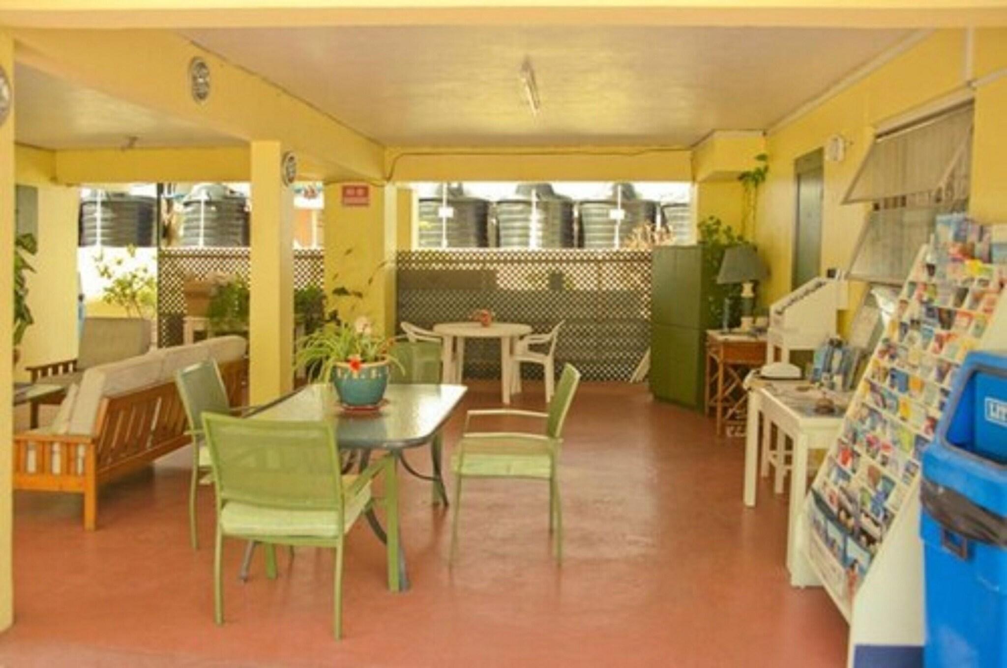 Meridian Inn by null